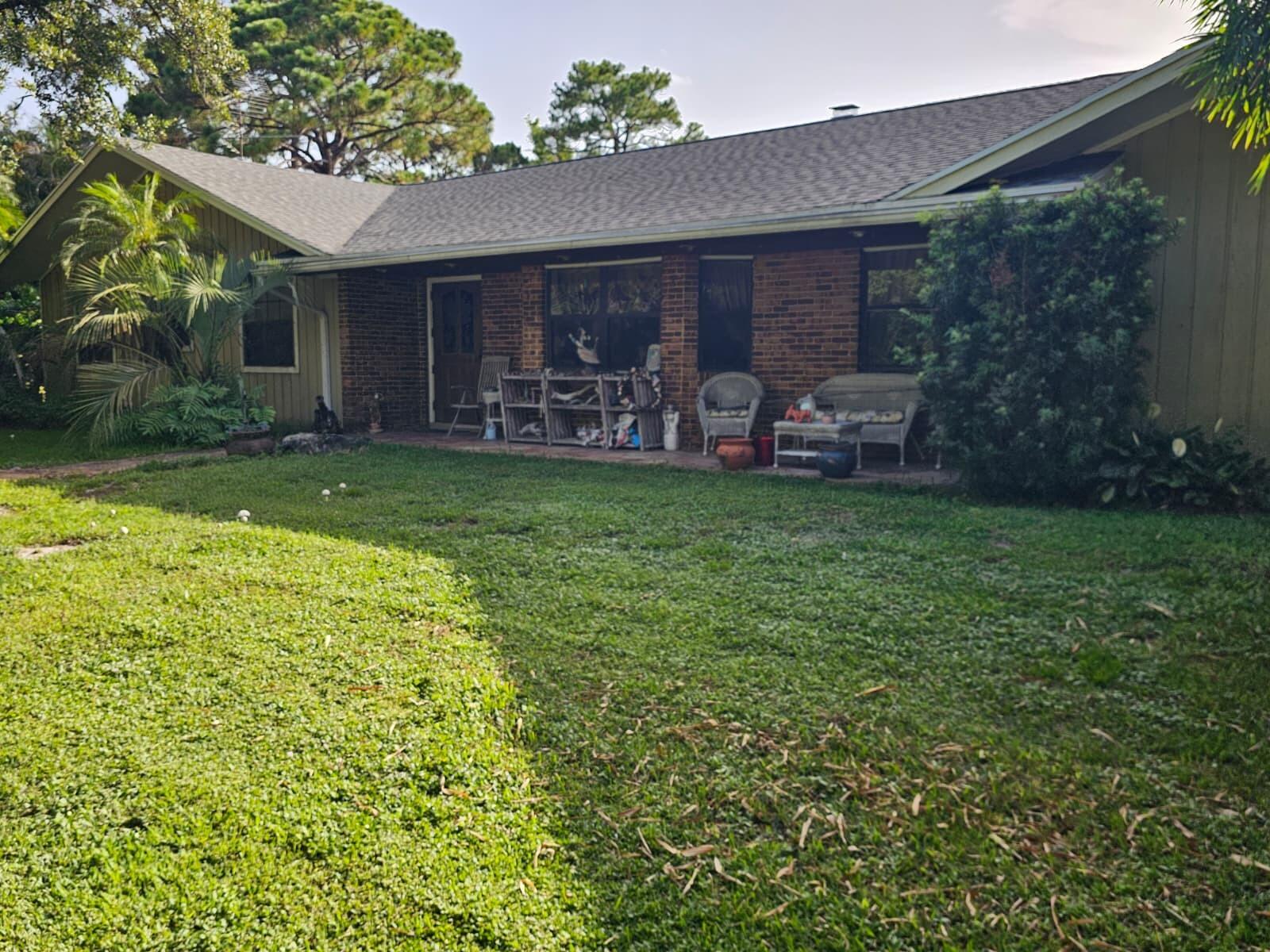 PALM BEACH COUNTRY ESTATES - Residential