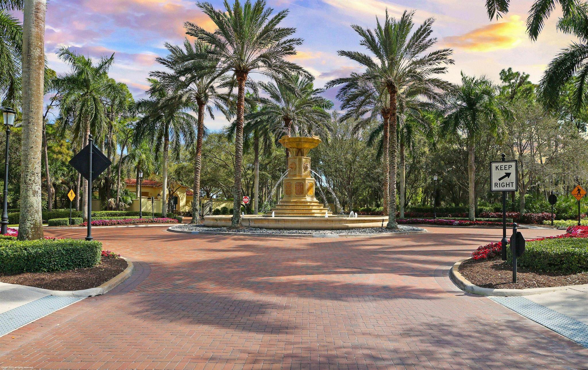 OLD PALM - Residential