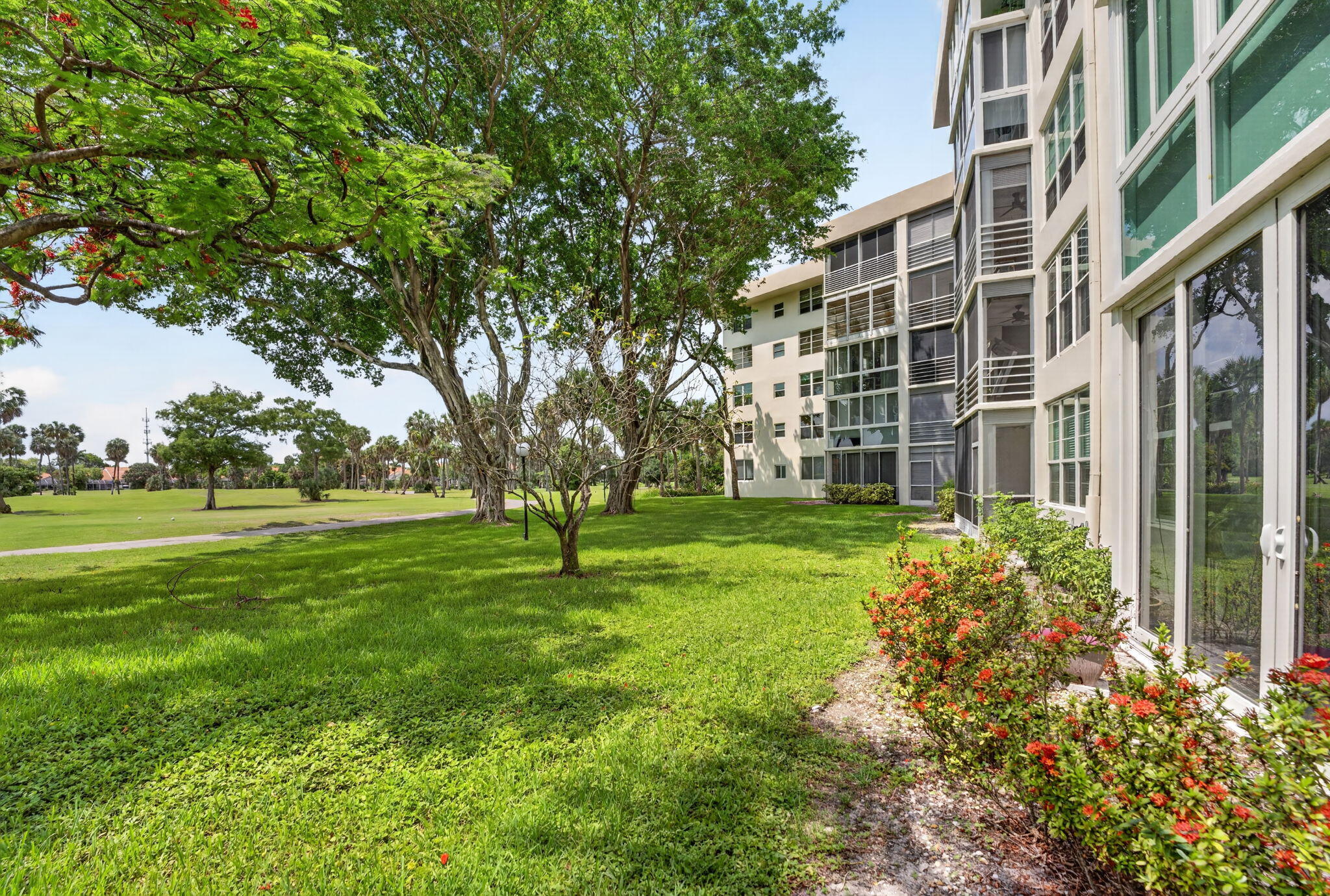 NO 78 PALM-AIRE COUNTRY CLUB - Residential
