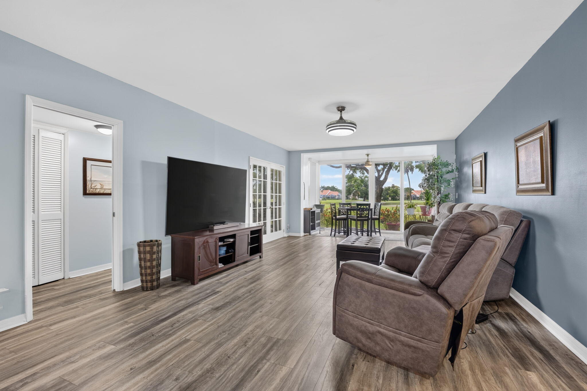 NO 78 PALM-AIRE COUNTRY CLUB - Residential