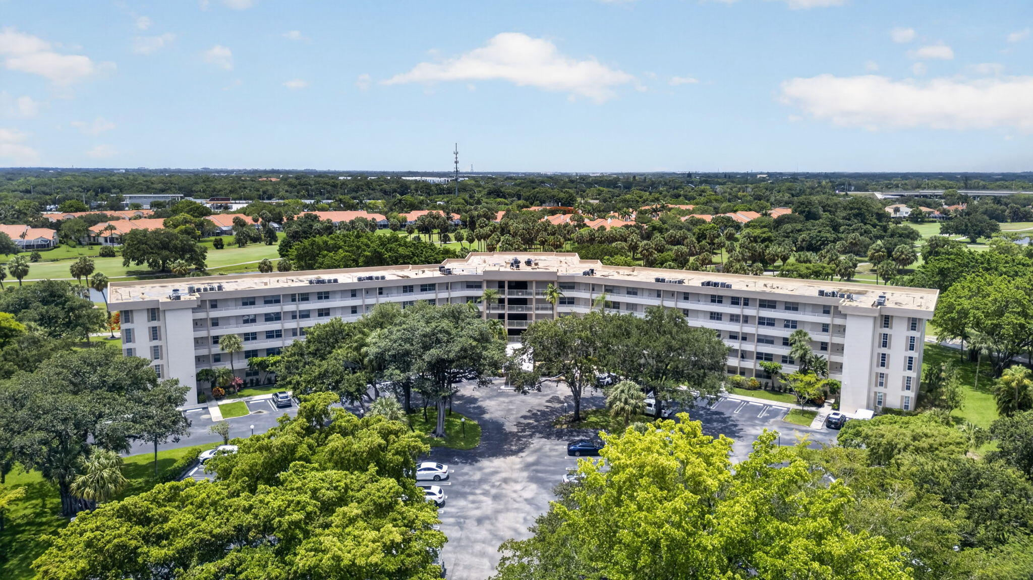 NO 78 PALM-AIRE COUNTRY CLUB - Residential