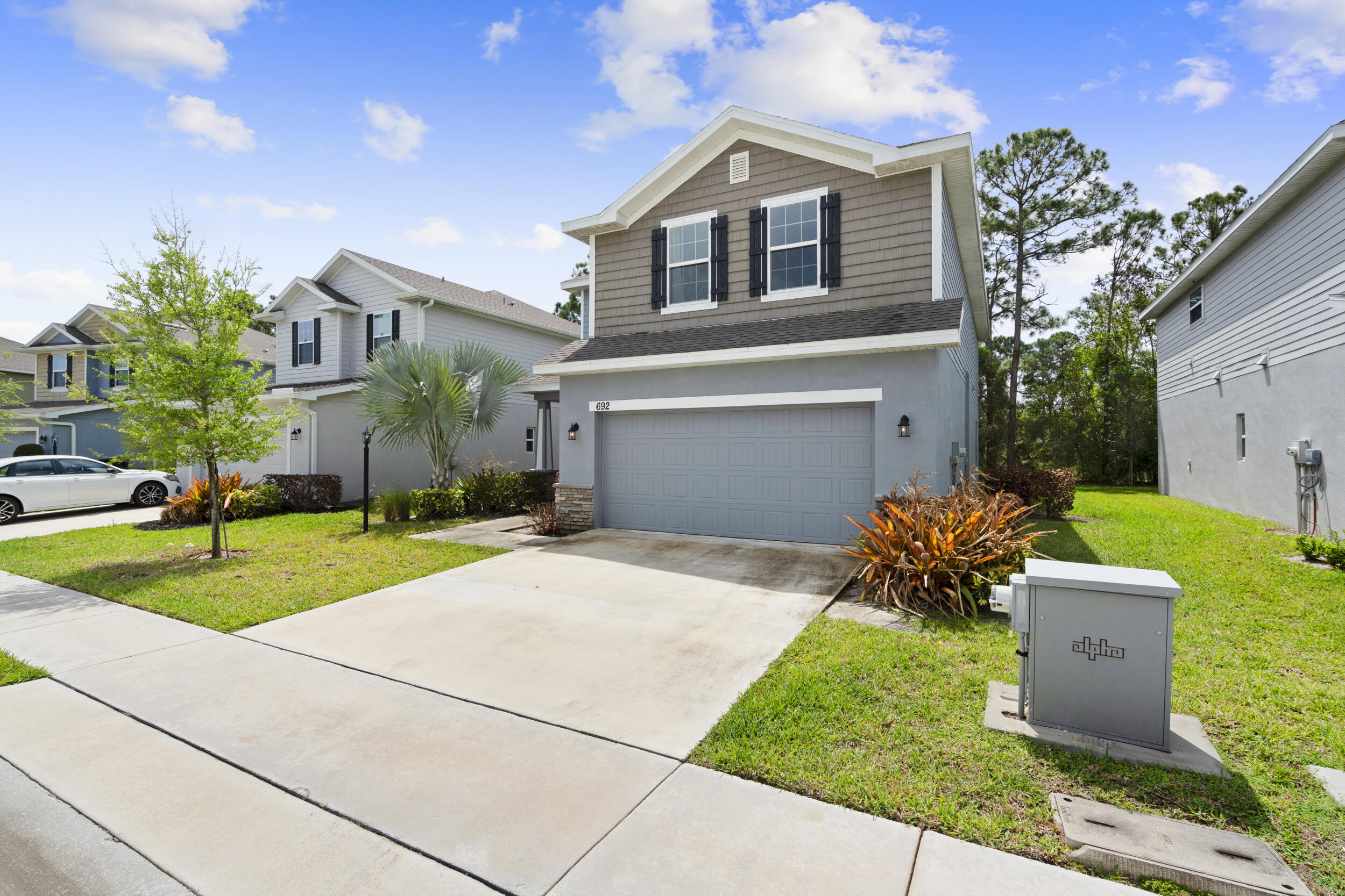 RIVER PLACE ON THE ST LUCIE NO 10 1ST REPLAT - Residential