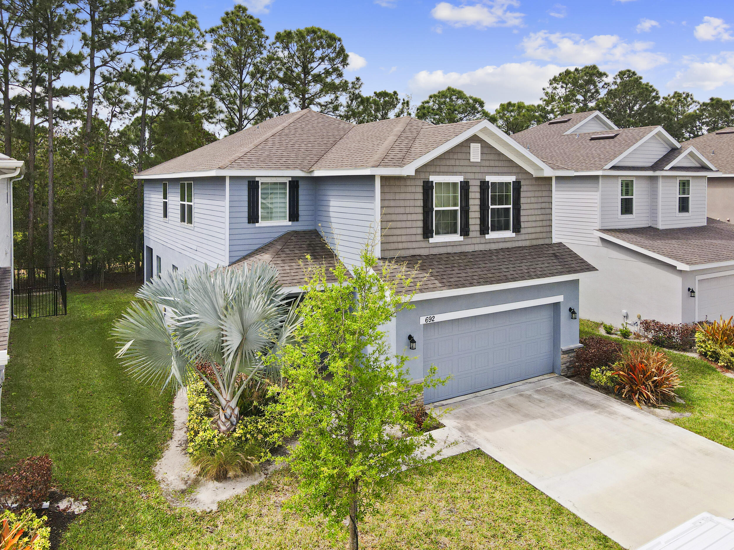 RIVER PLACE ON THE ST LUCIE NO 10 1ST REPLAT - Residential