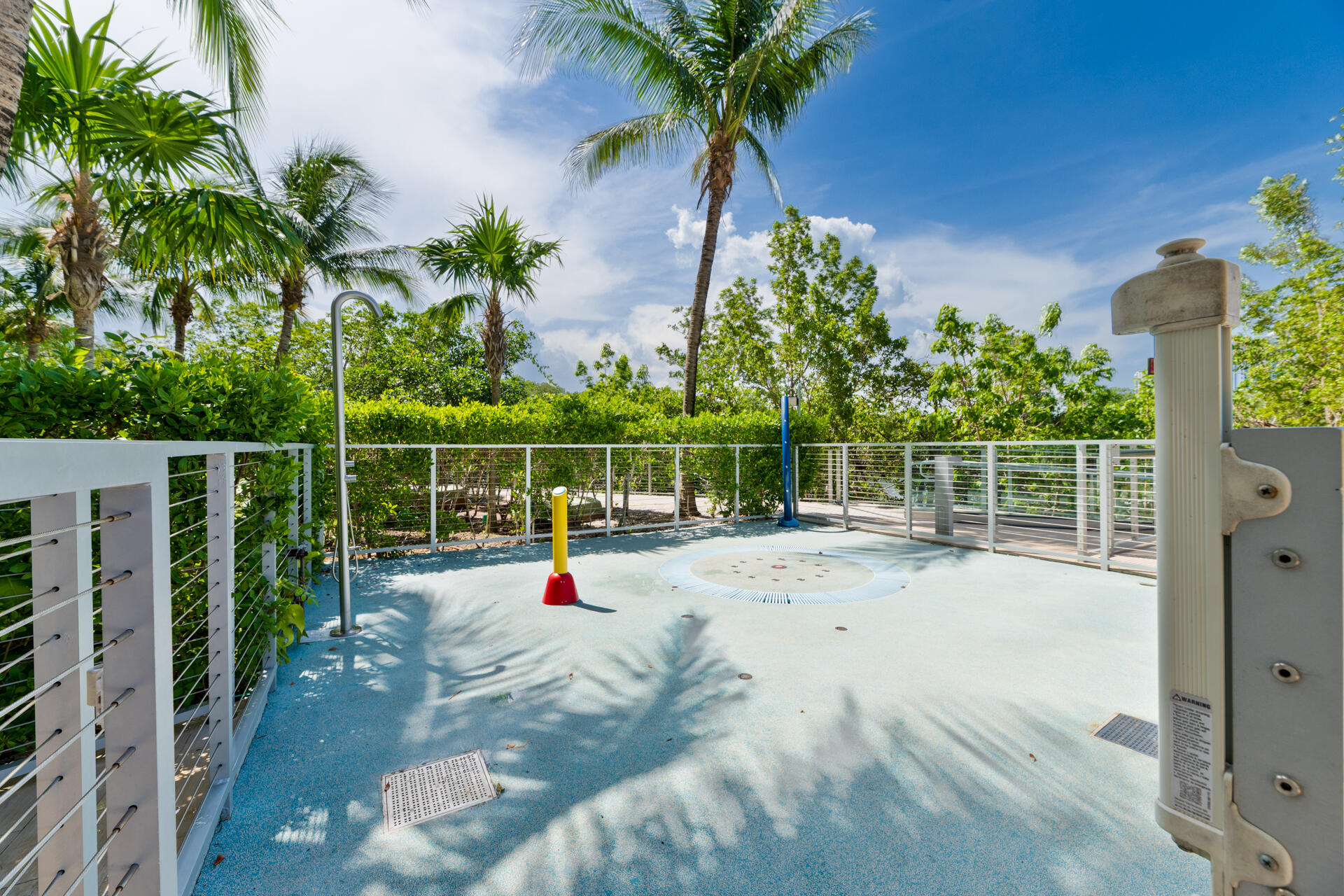 THE HARBOUR NORTH CONDO - Residential Lease