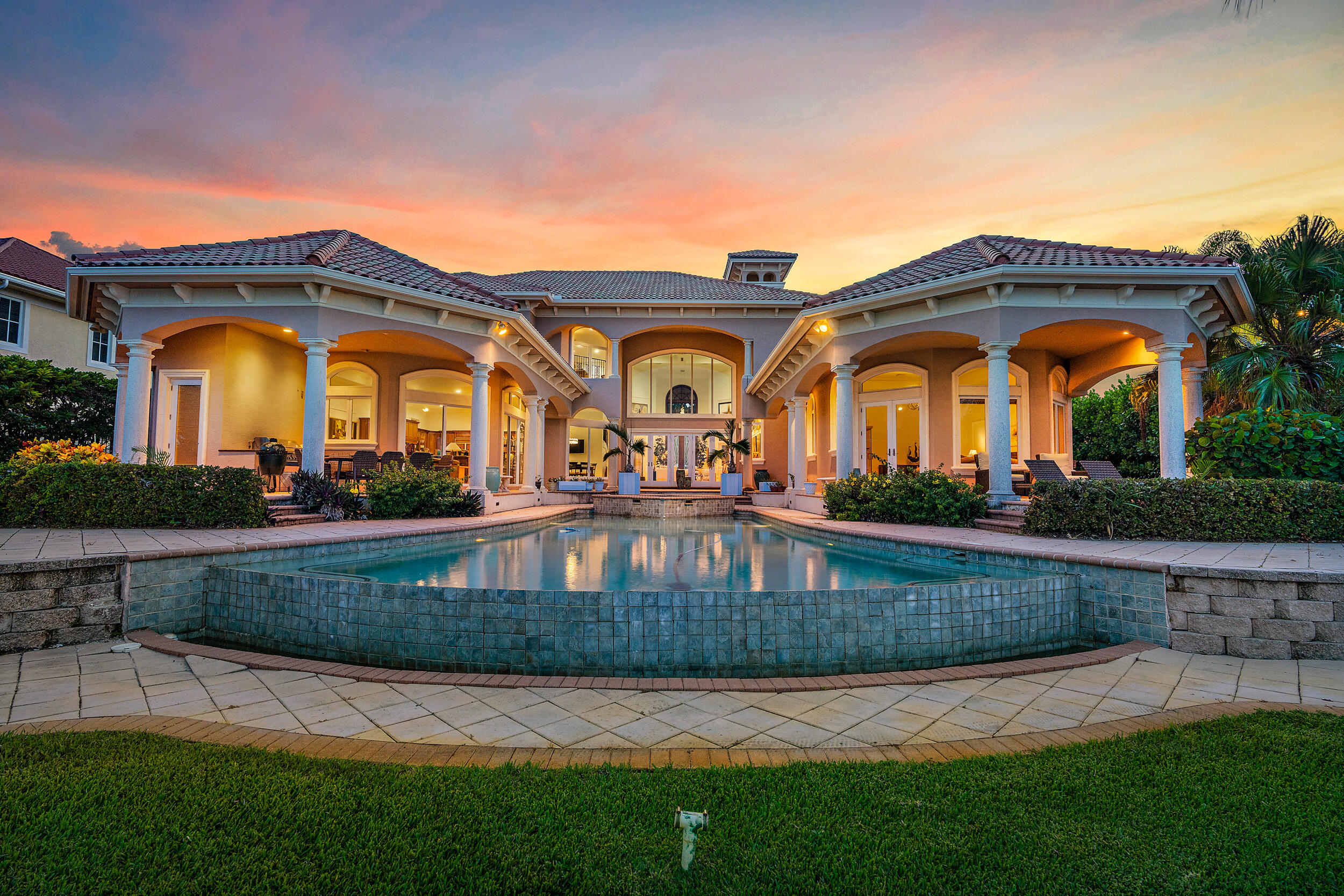 Loxahatchee River - Residential