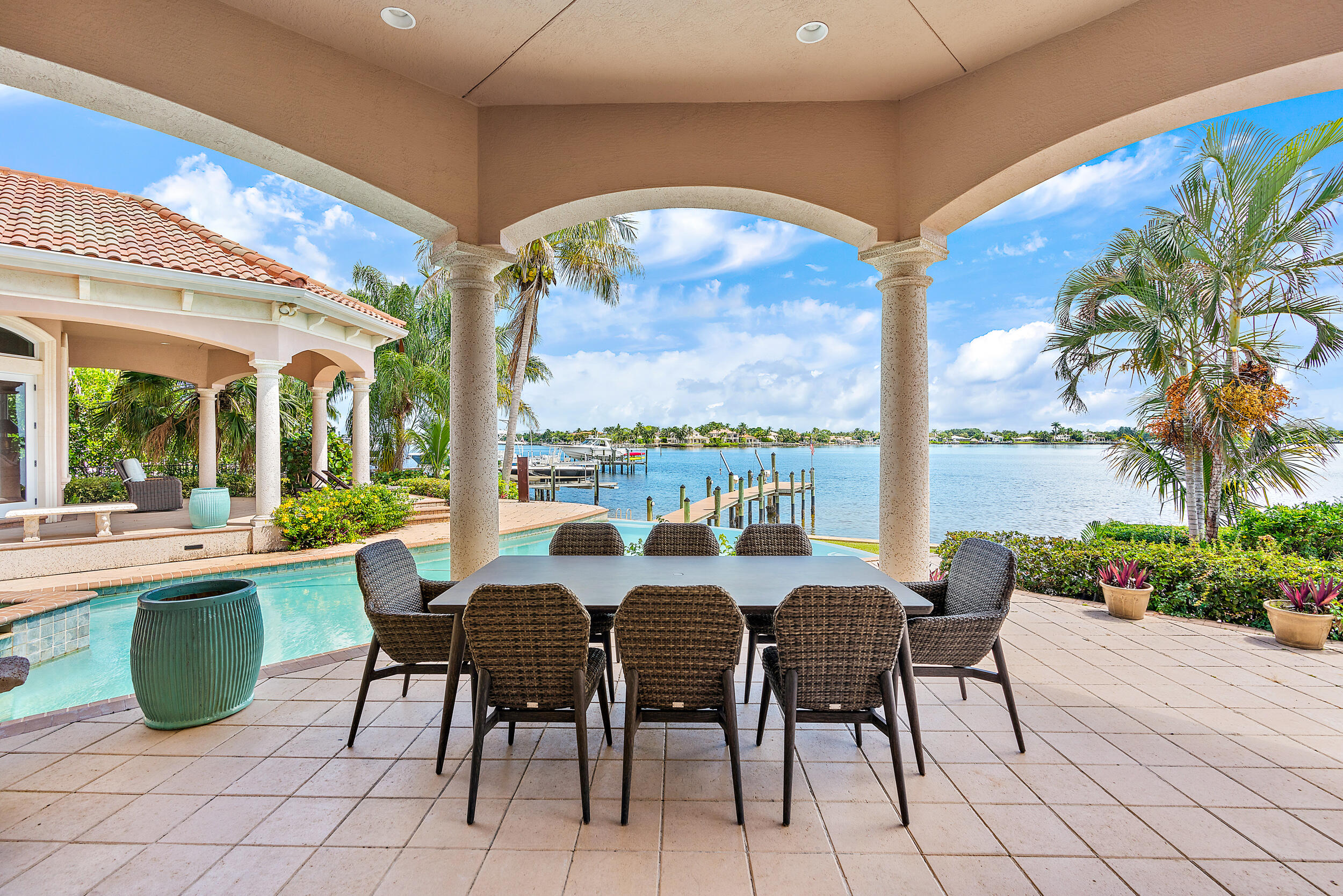 Loxahatchee River - Residential