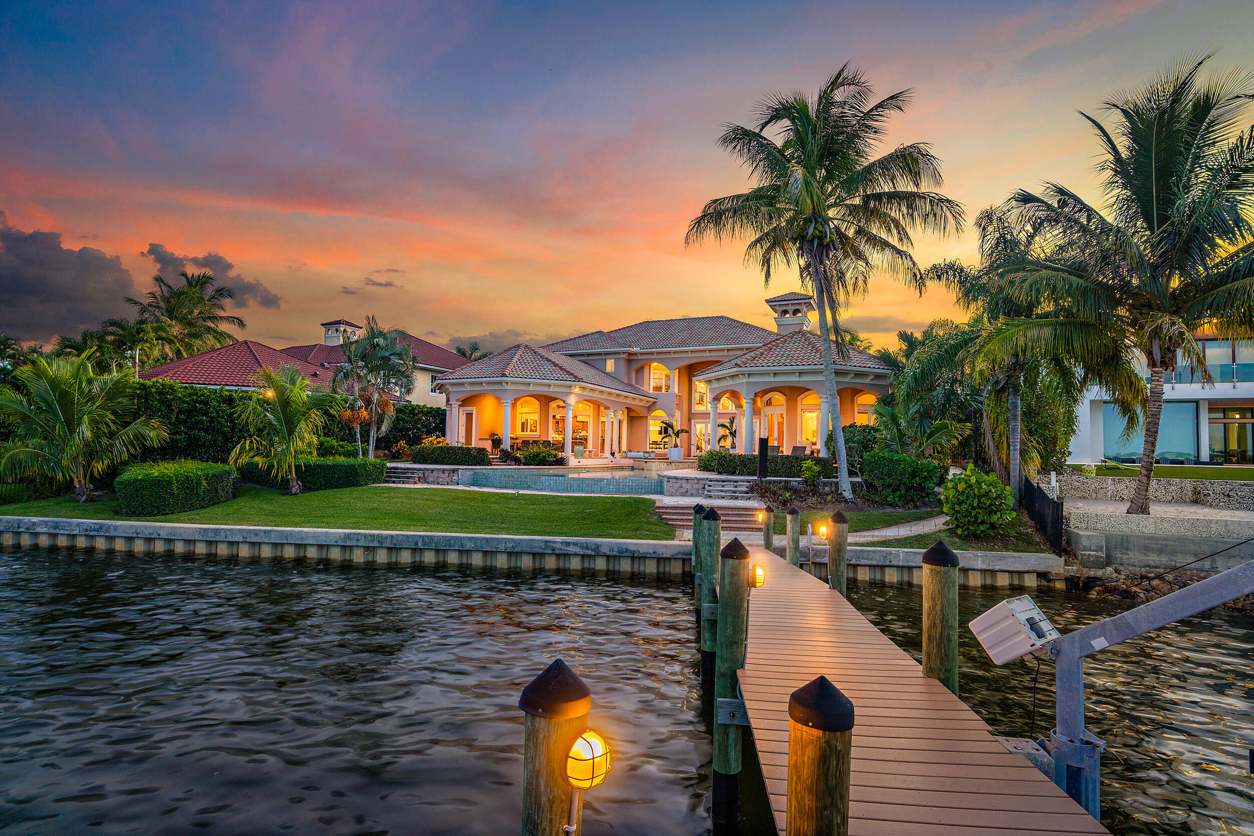 Loxahatchee River - Residential