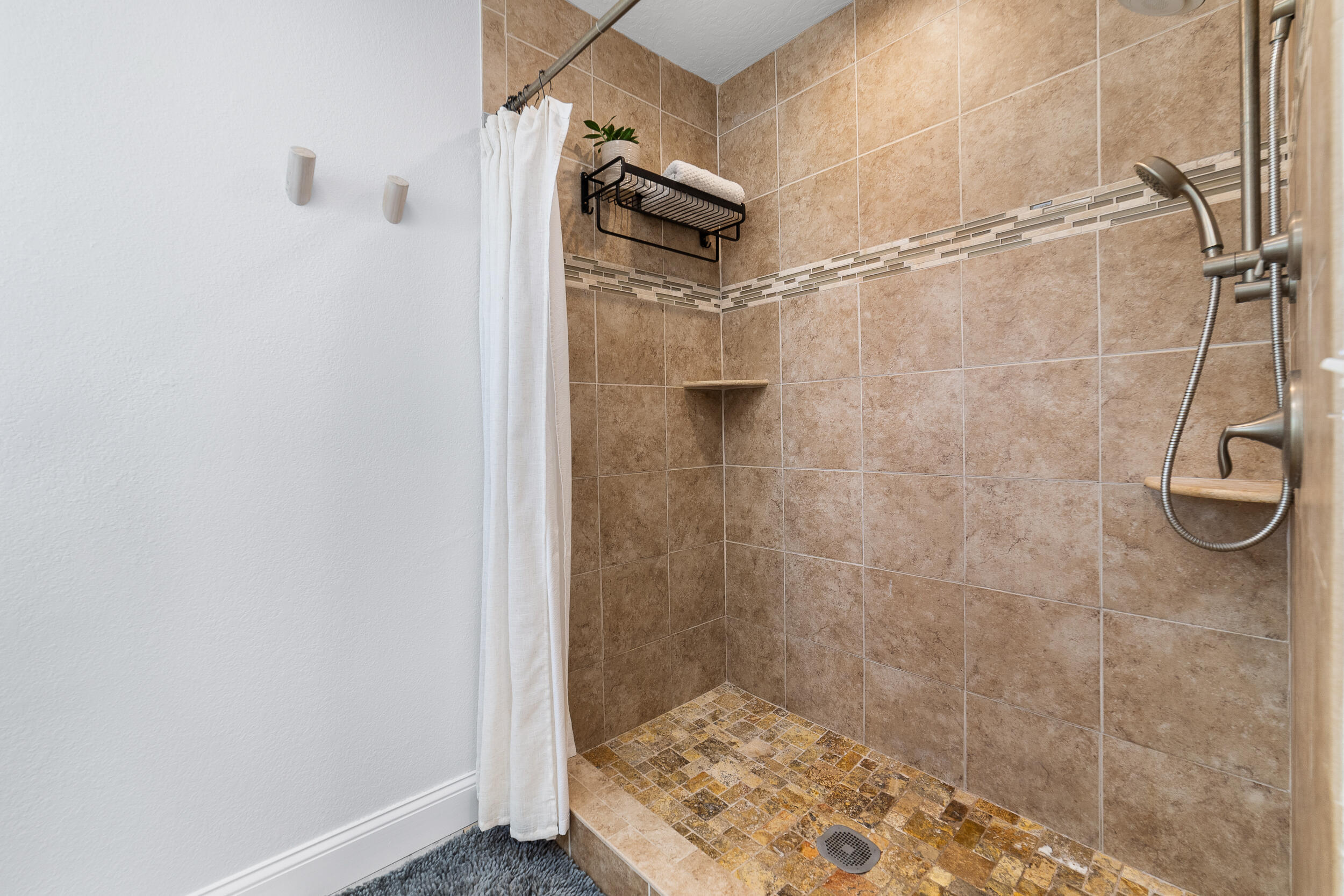 SEBASTIAN HIGHLANDS UNIT 8 - Residential