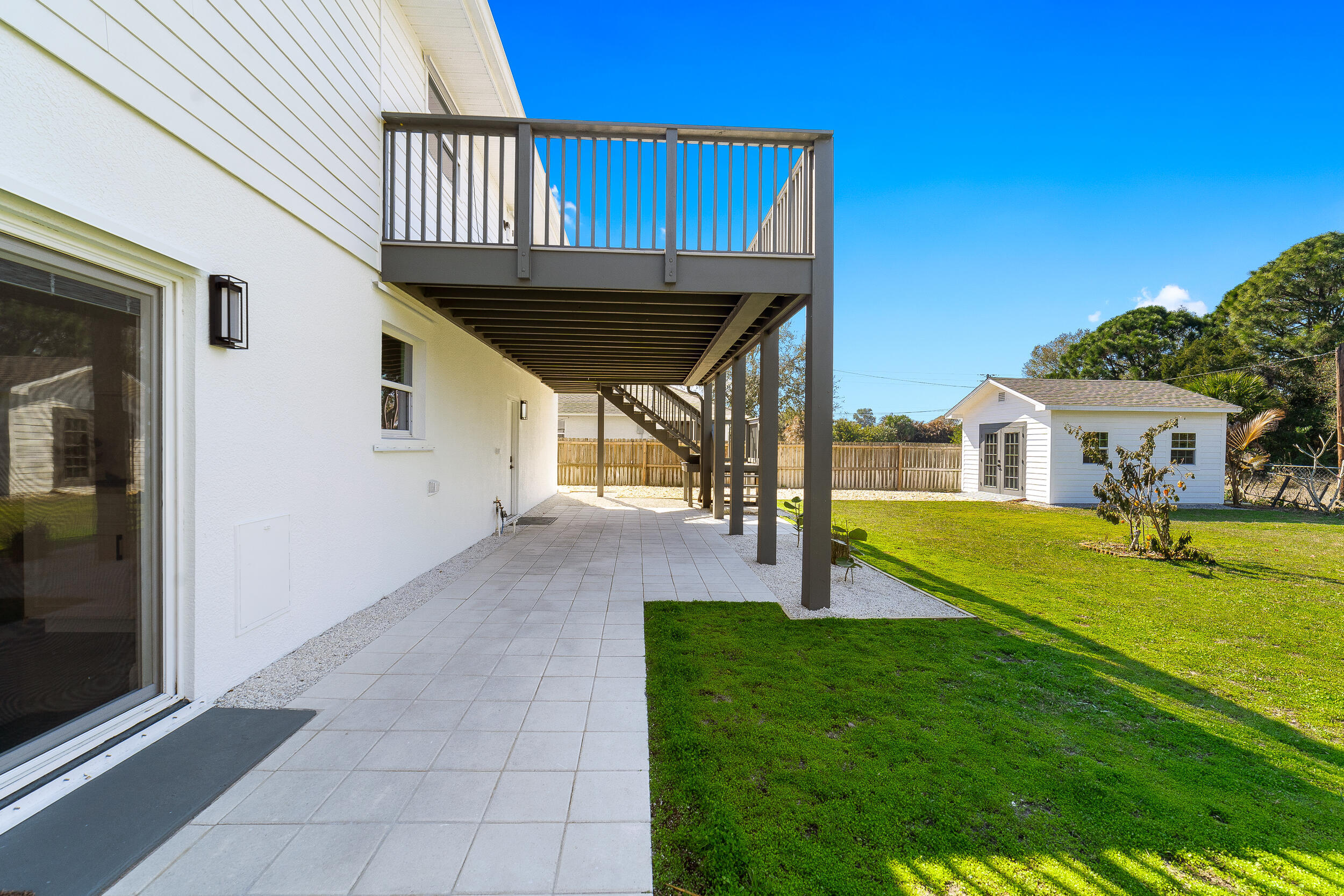 SEBASTIAN HIGHLANDS UNIT 8 - Residential