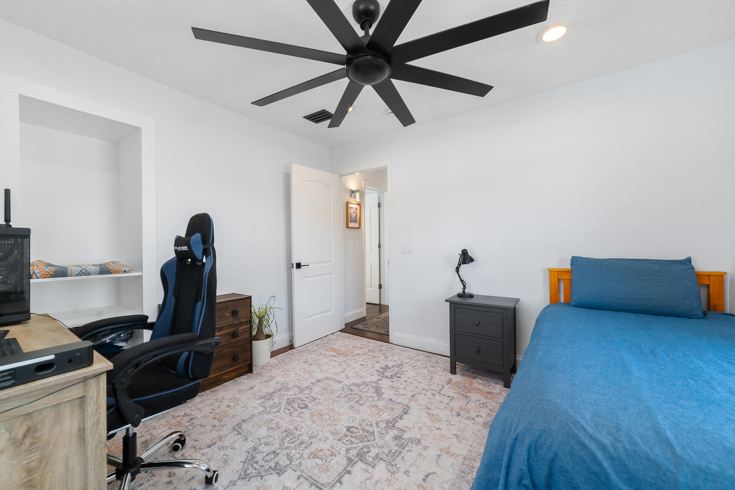 SEBASTIAN HIGHLANDS UNIT 8 - Residential