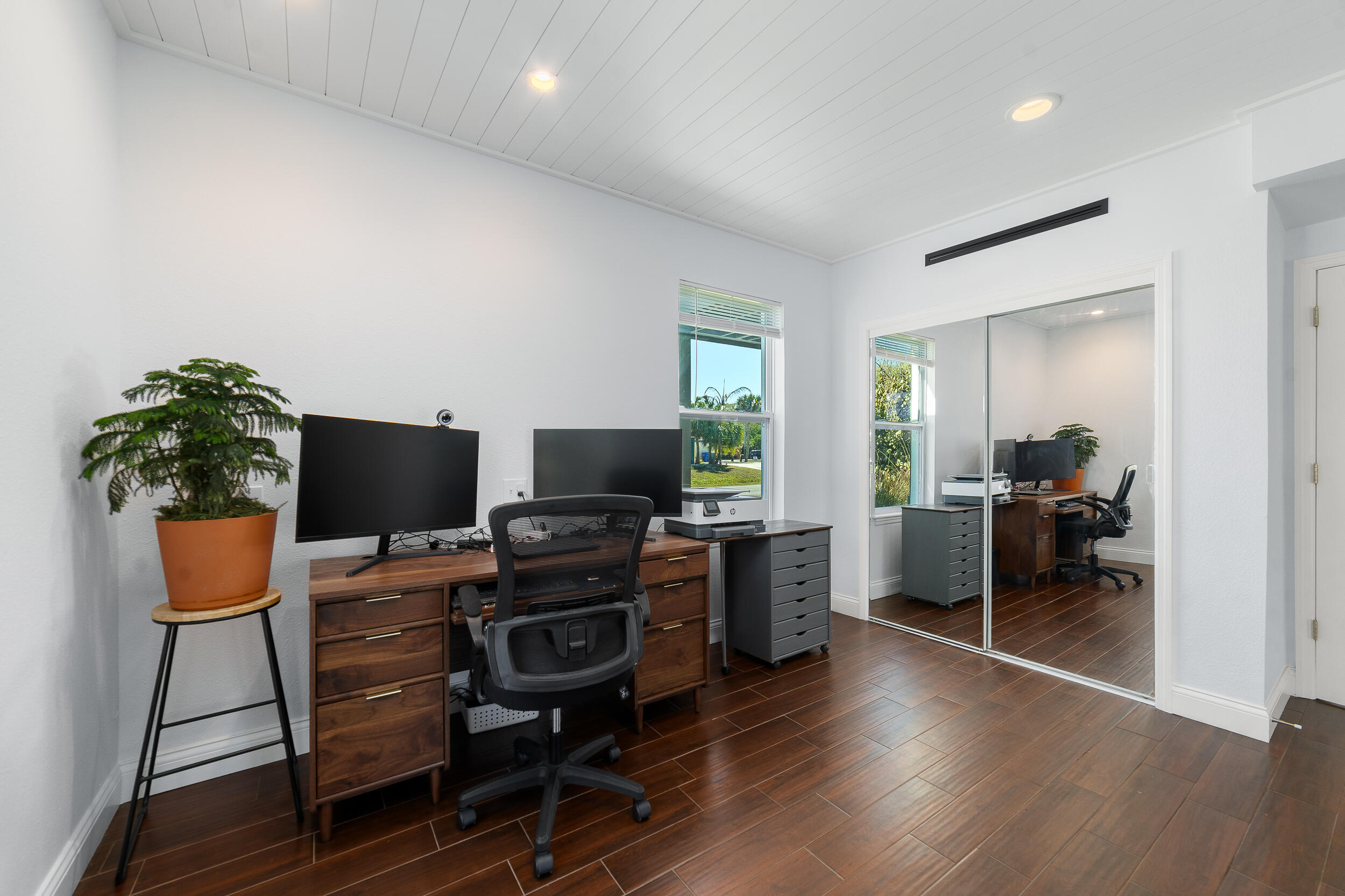 SEBASTIAN HIGHLANDS UNIT 8 - Residential