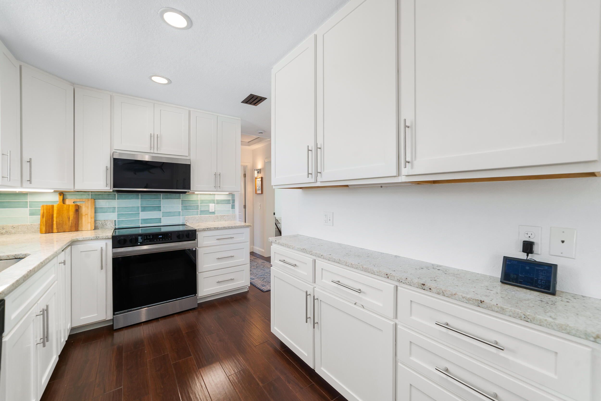 SEBASTIAN HIGHLANDS UNIT 8 - Residential