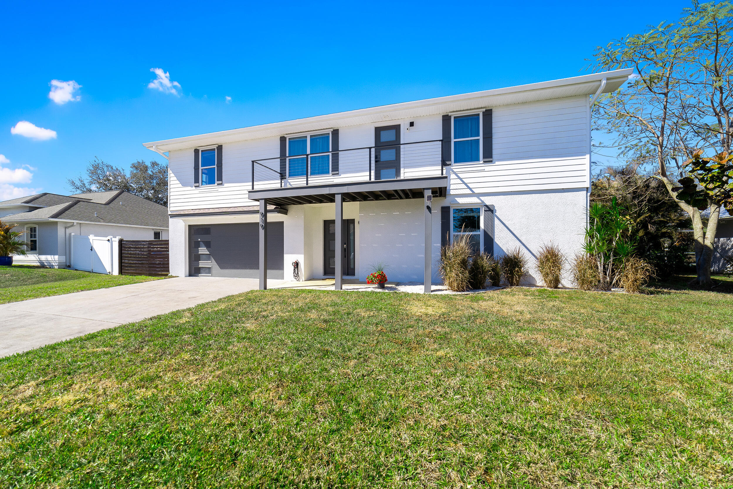 SEBASTIAN HIGHLANDS UNIT 8 - Residential