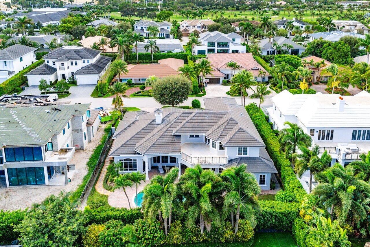 ROYAL PALM YACHT & COUNTRY CLUB - Residential