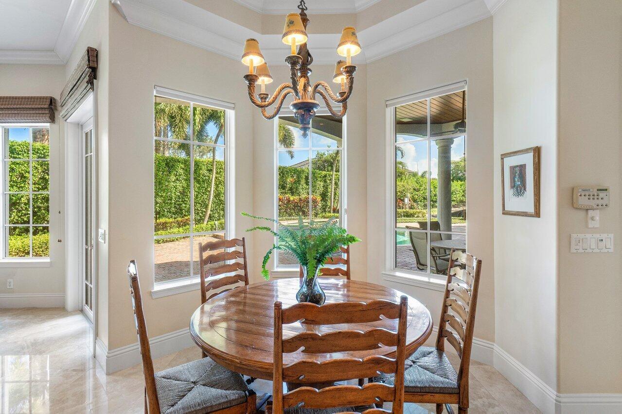 ROYAL PALM YACHT & COUNTRY CLUB - Residential