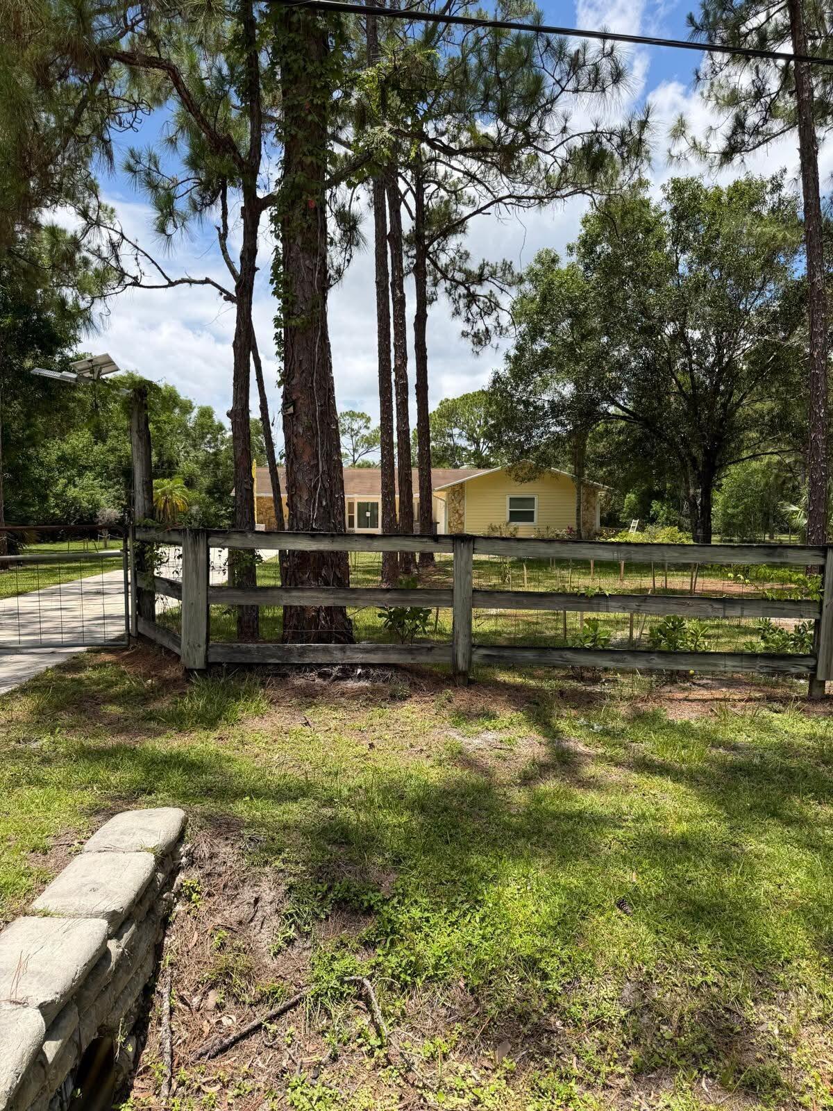 JUPITER FARMS - Residential