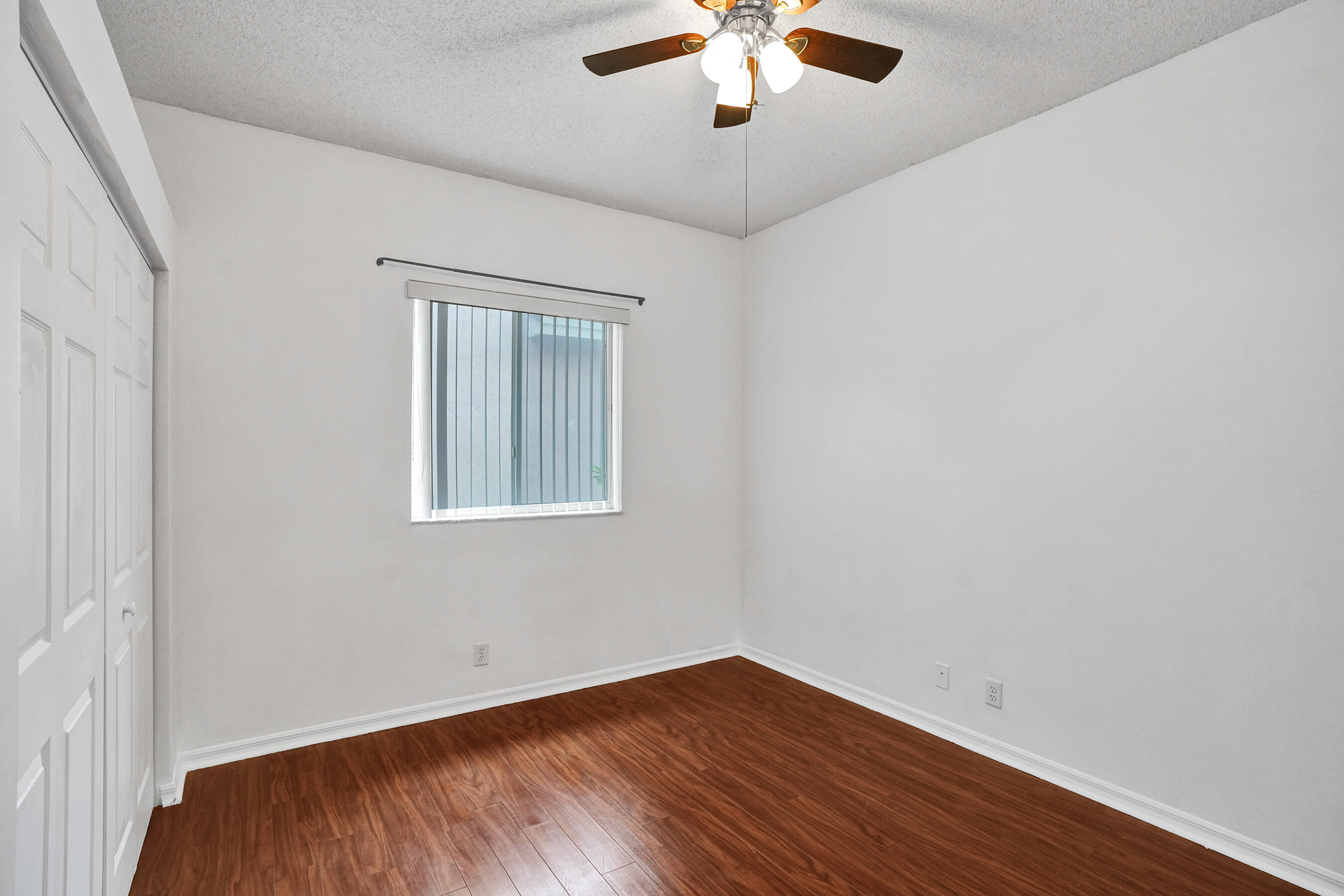 BANYAN TRAILS - Residential Lease
