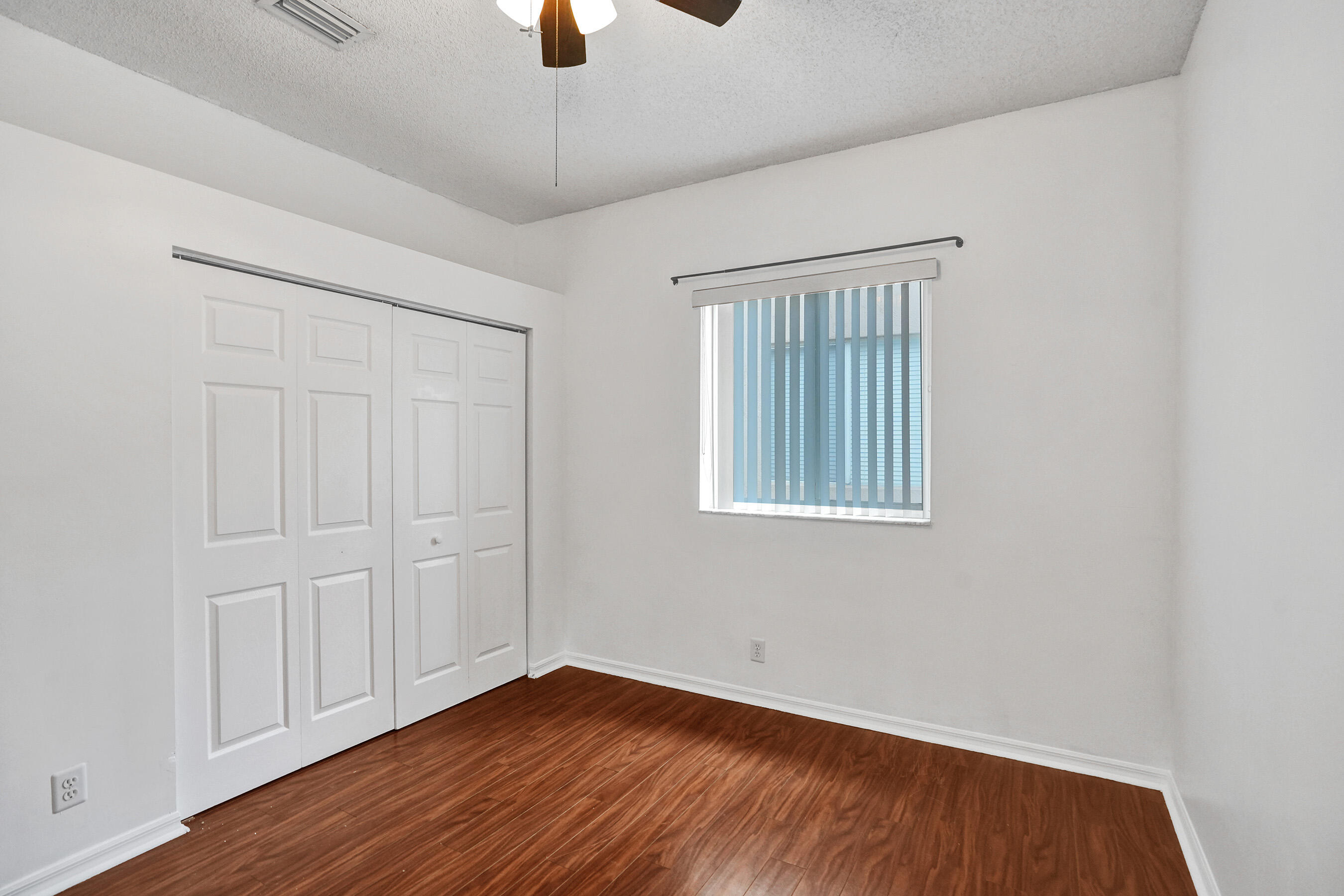 BANYAN TRAILS - Residential Lease