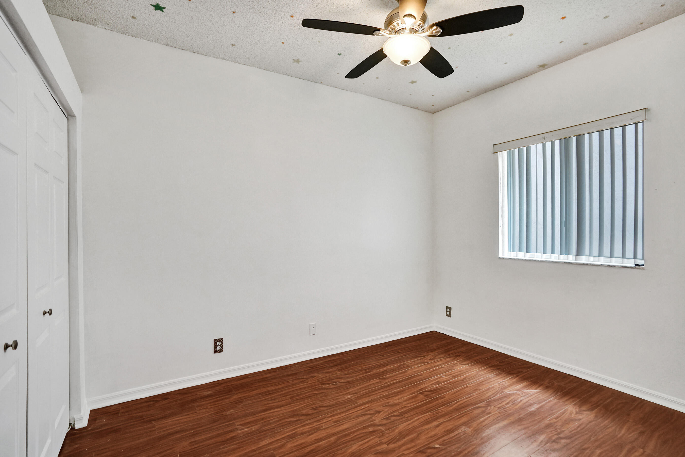 BANYAN TRAILS - Residential Lease