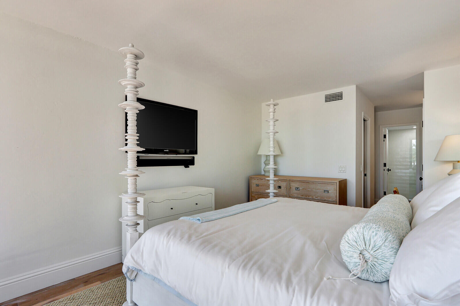 OCEAN VILLAS CONDO APTS - Residential