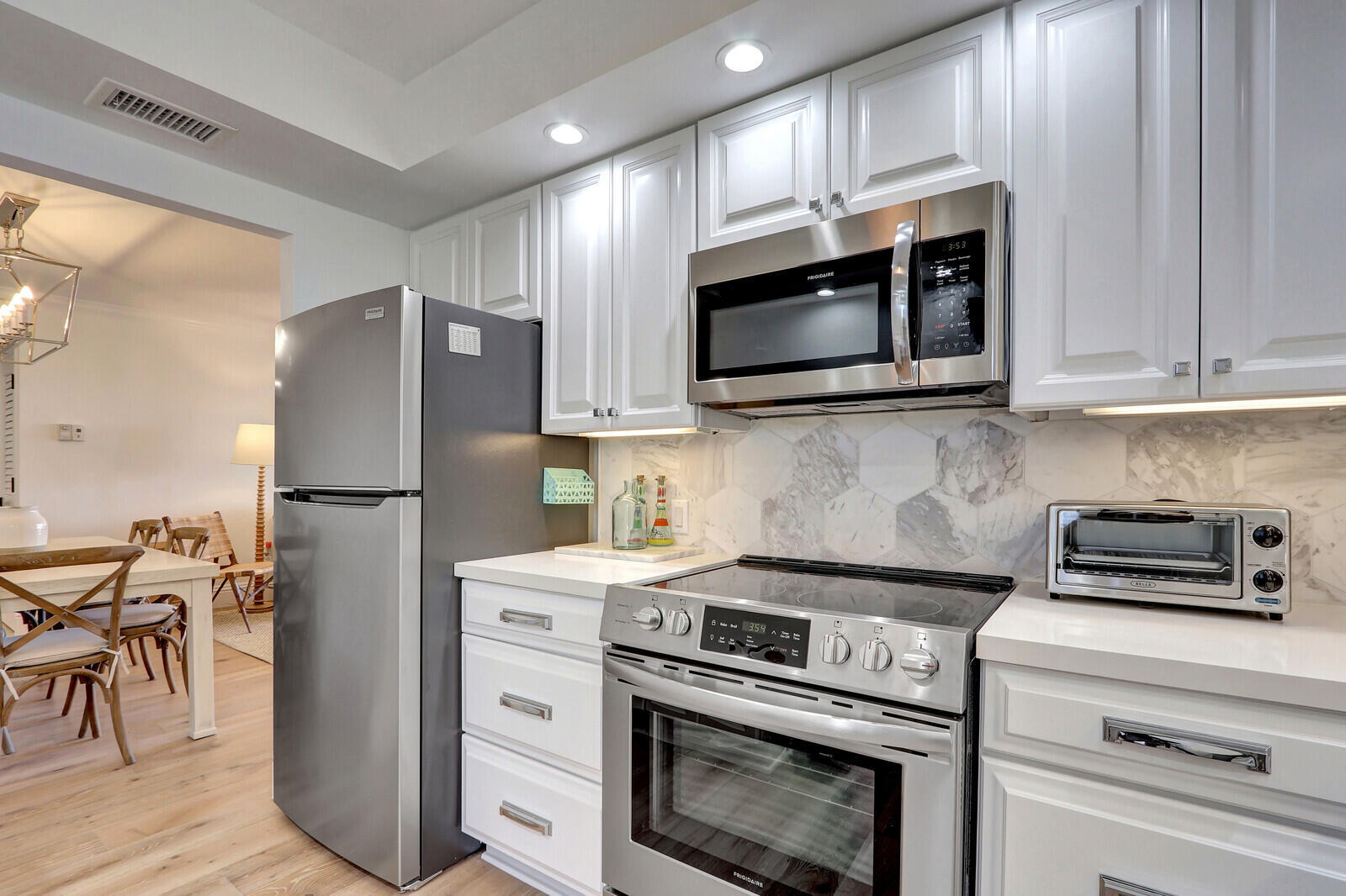 OCEAN VILLAS CONDO APTS - Residential