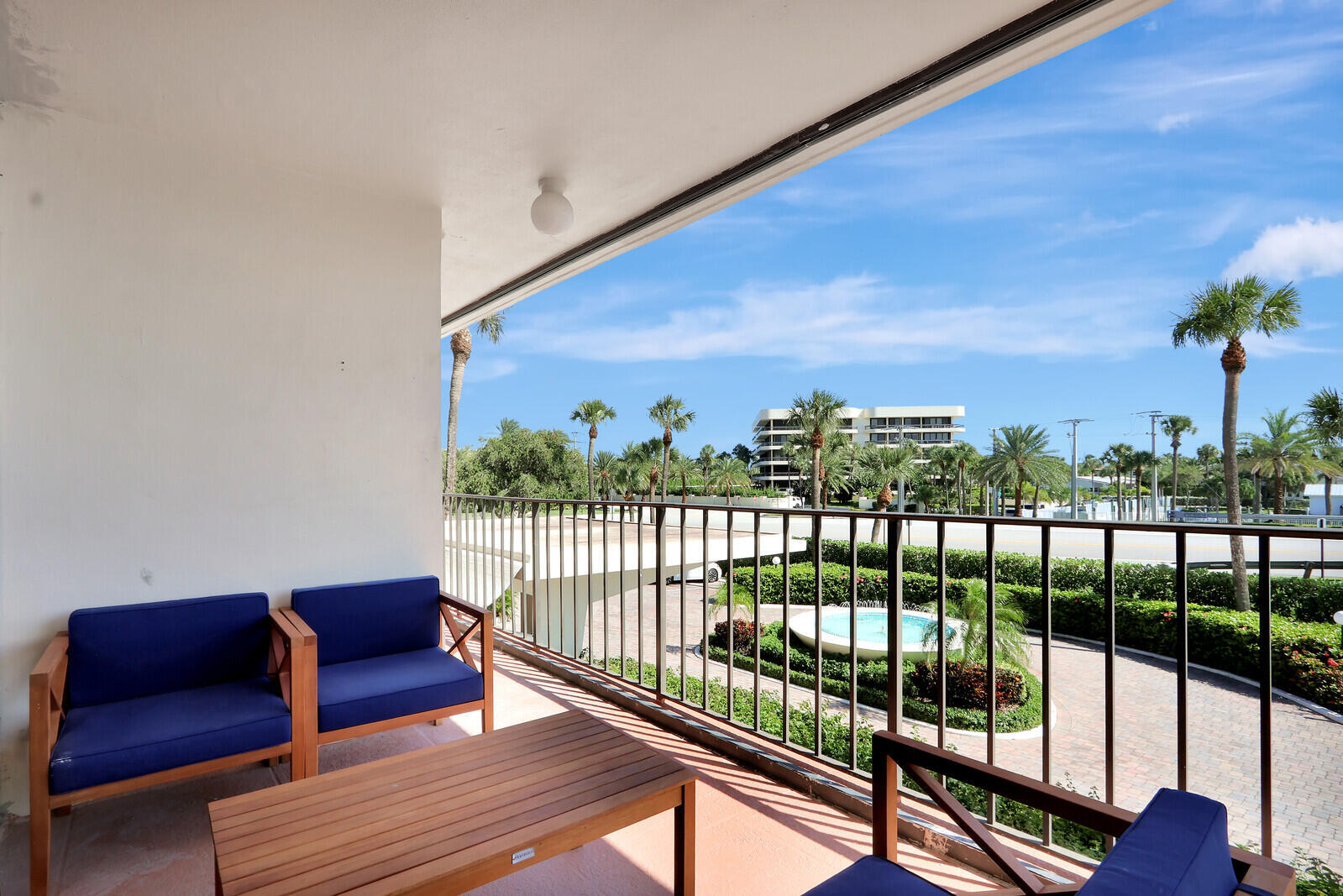 OCEAN VILLAS CONDO APTS - Residential
