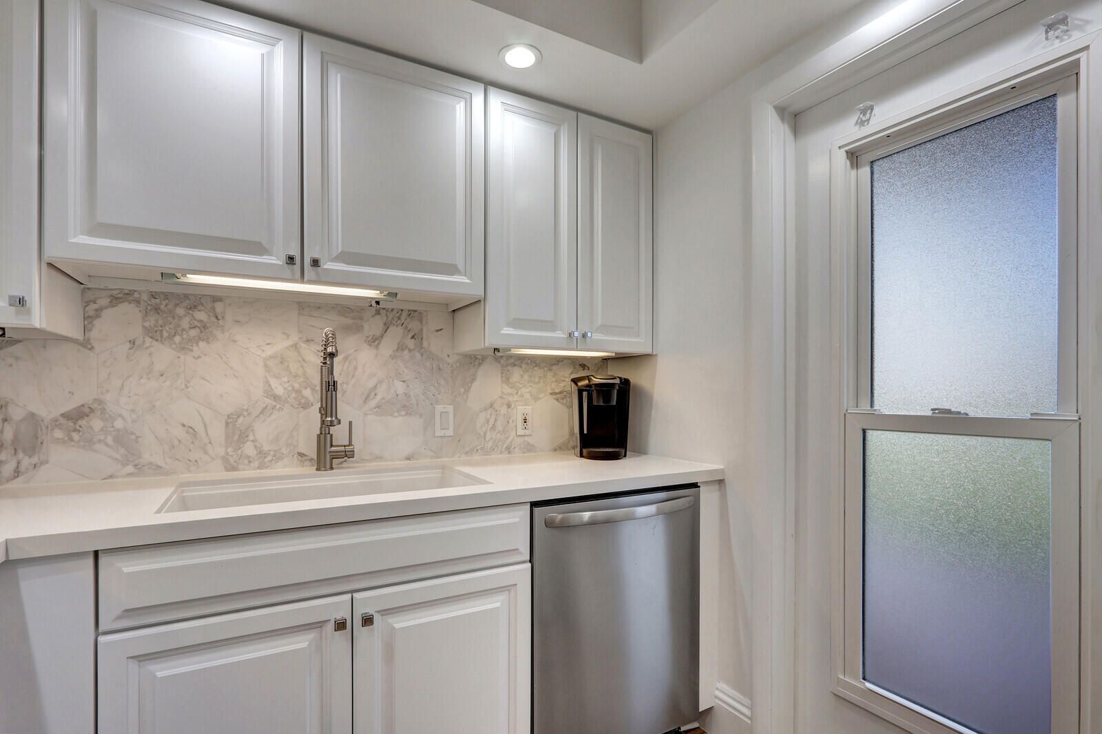 OCEAN VILLAS CONDO APTS - Residential