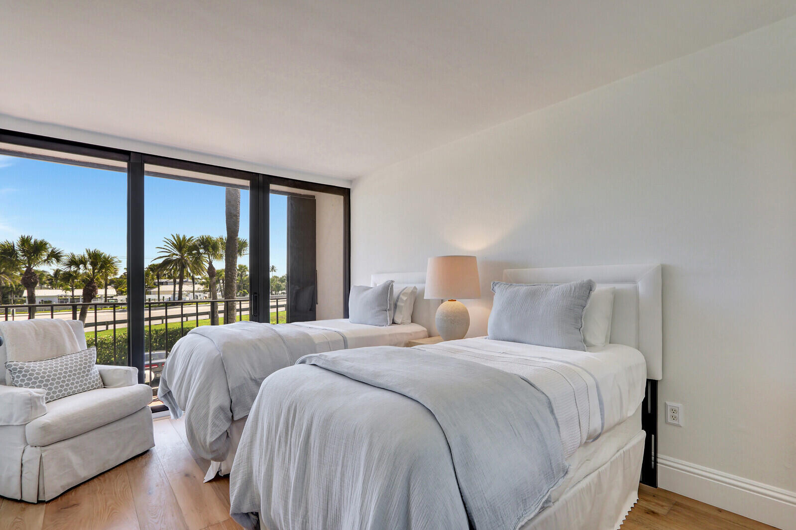 OCEAN VILLAS CONDO APTS - Residential