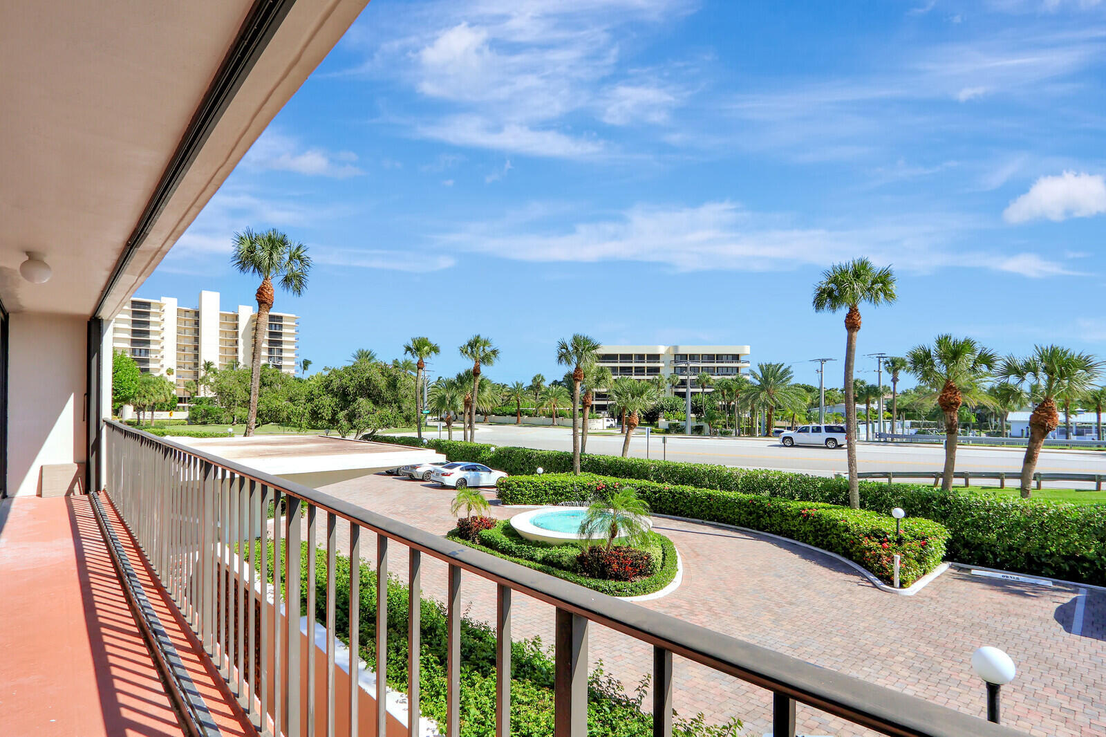 OCEAN VILLAS CONDO APTS - Residential
