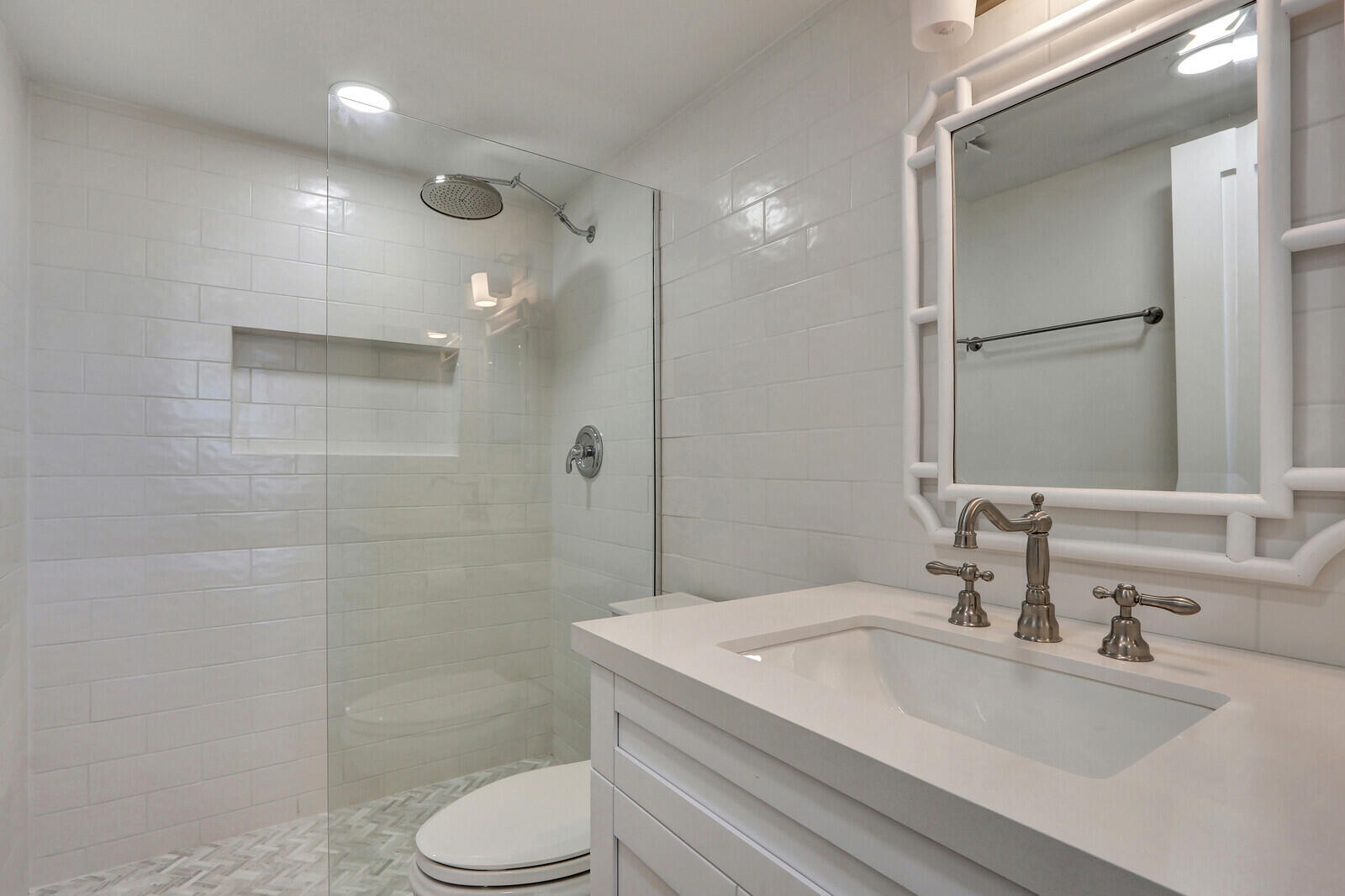 OCEAN VILLAS CONDO APTS - Residential