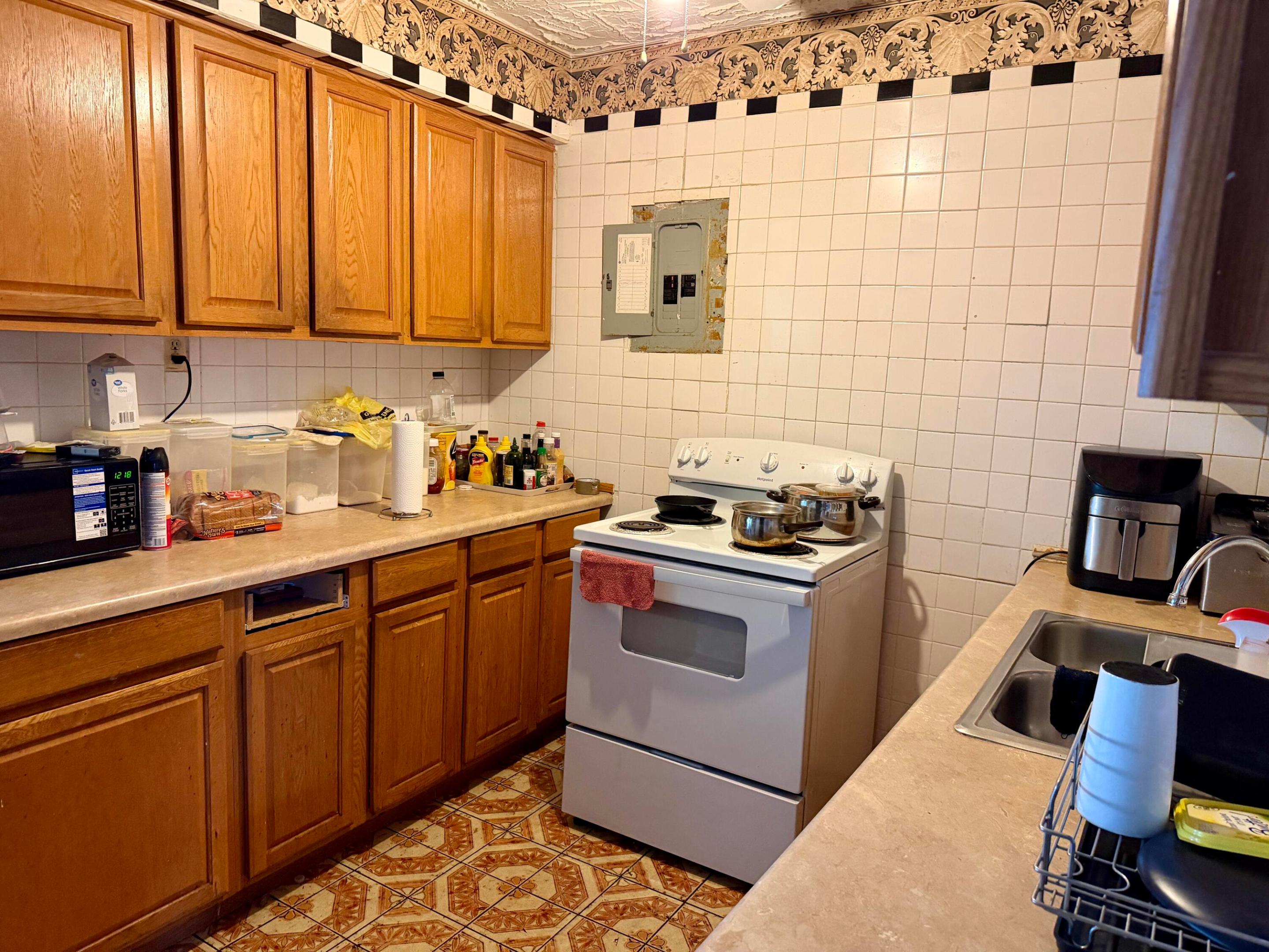 LAUDERDALE MANORS ADD-REV PLAT - Residential