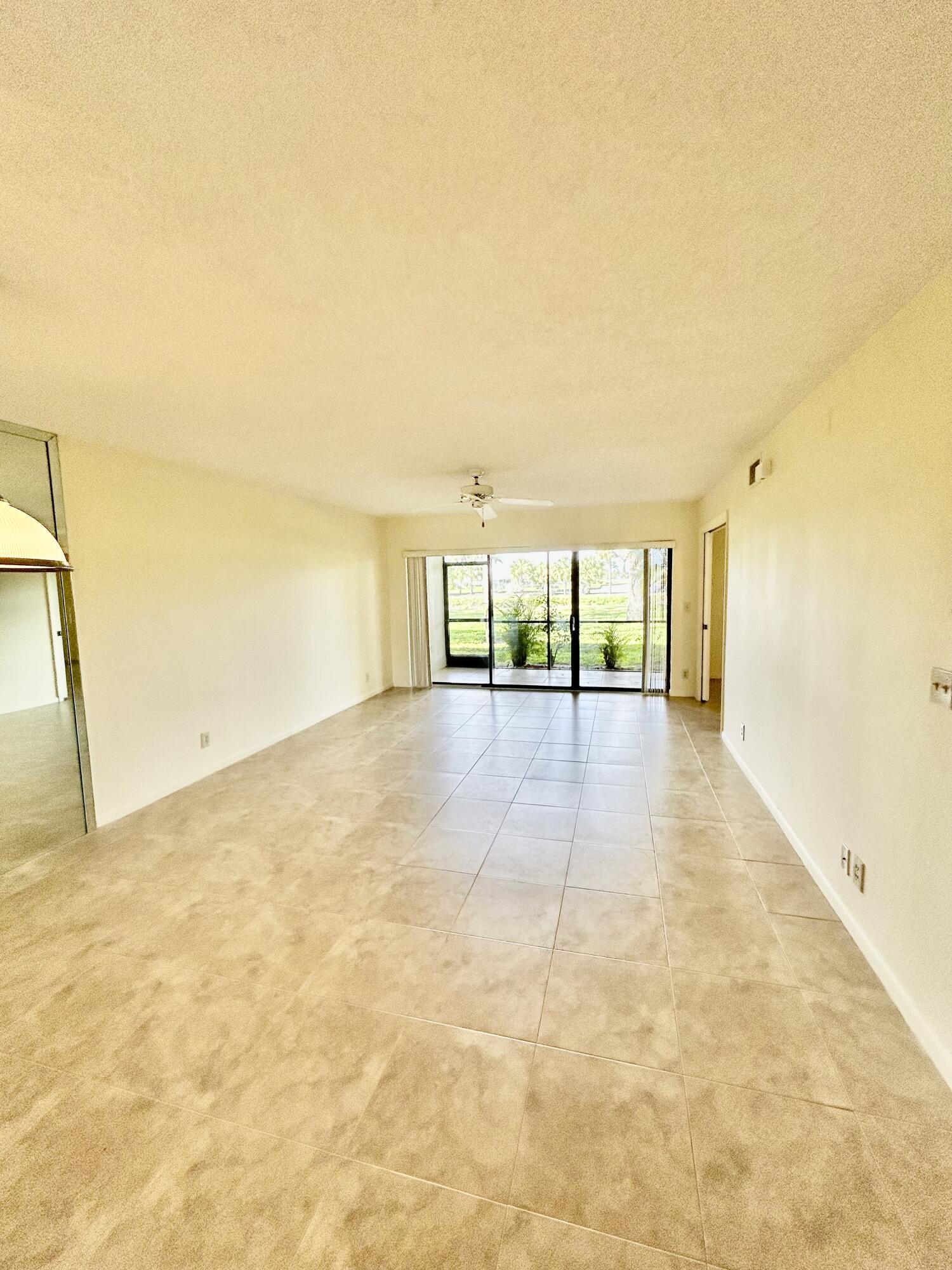 DELRAY OAKS WEST CONDO - Residential