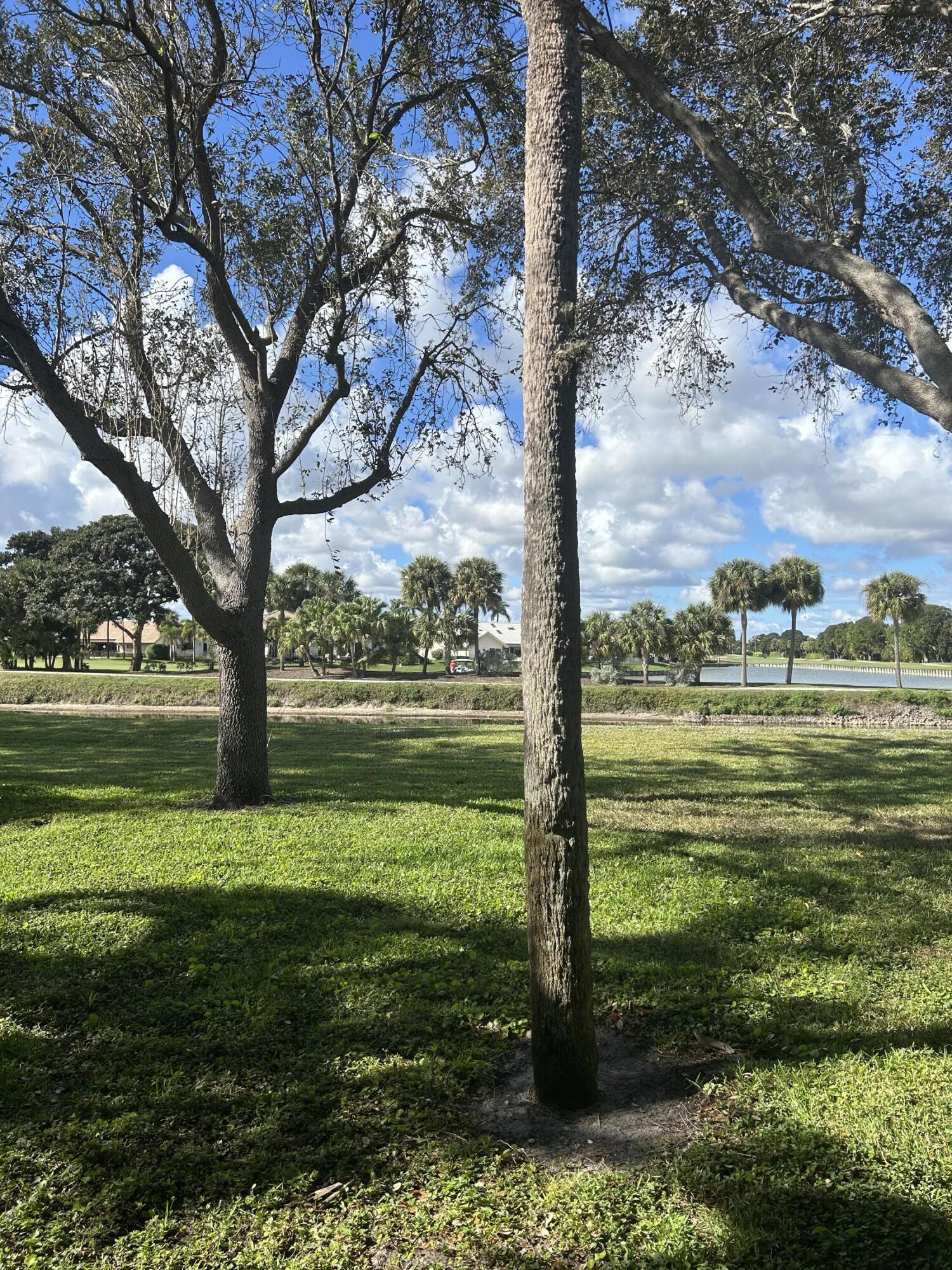 DELRAY OAKS WEST CONDO - Residential