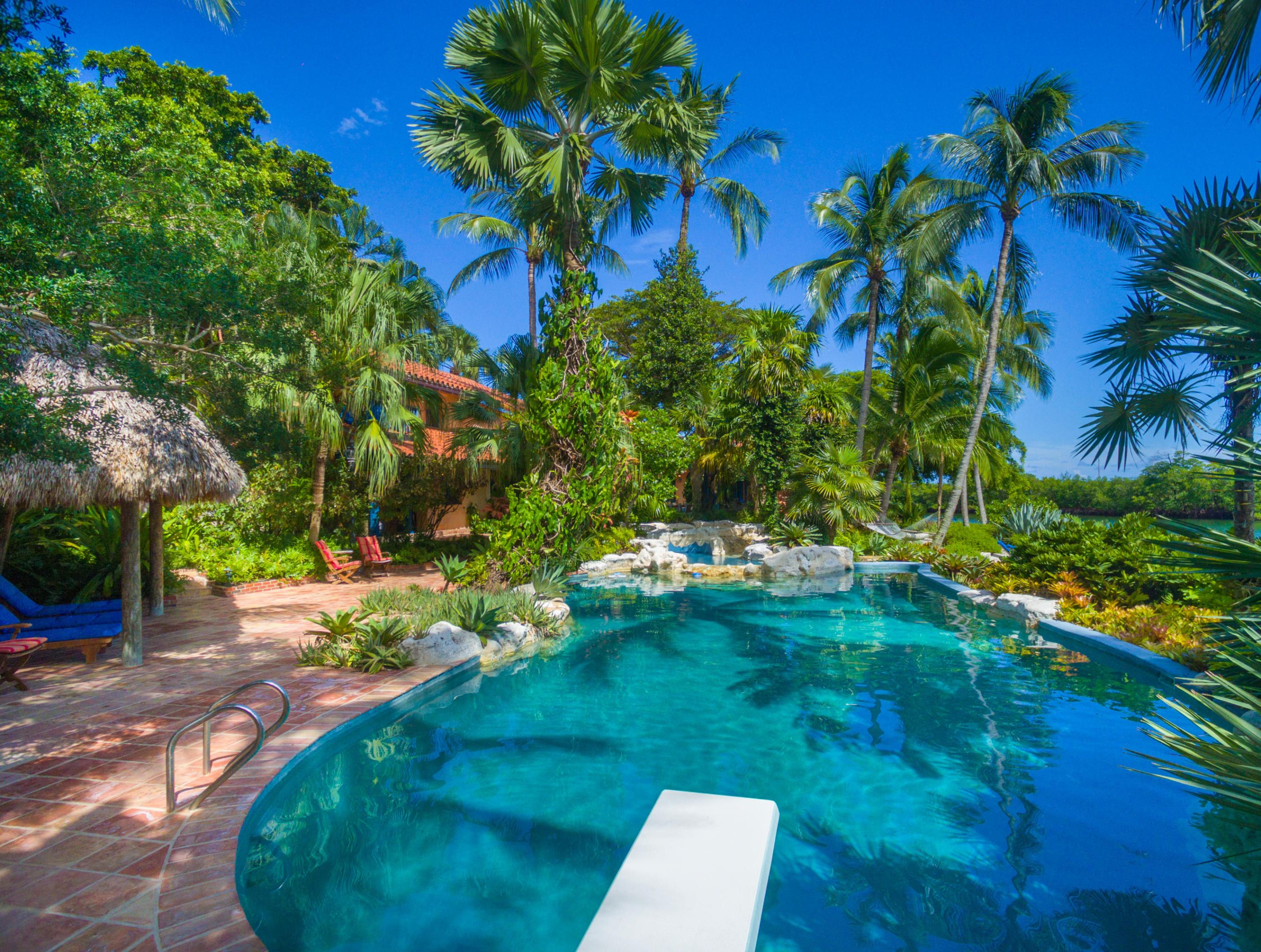 Cape Florida - Residential