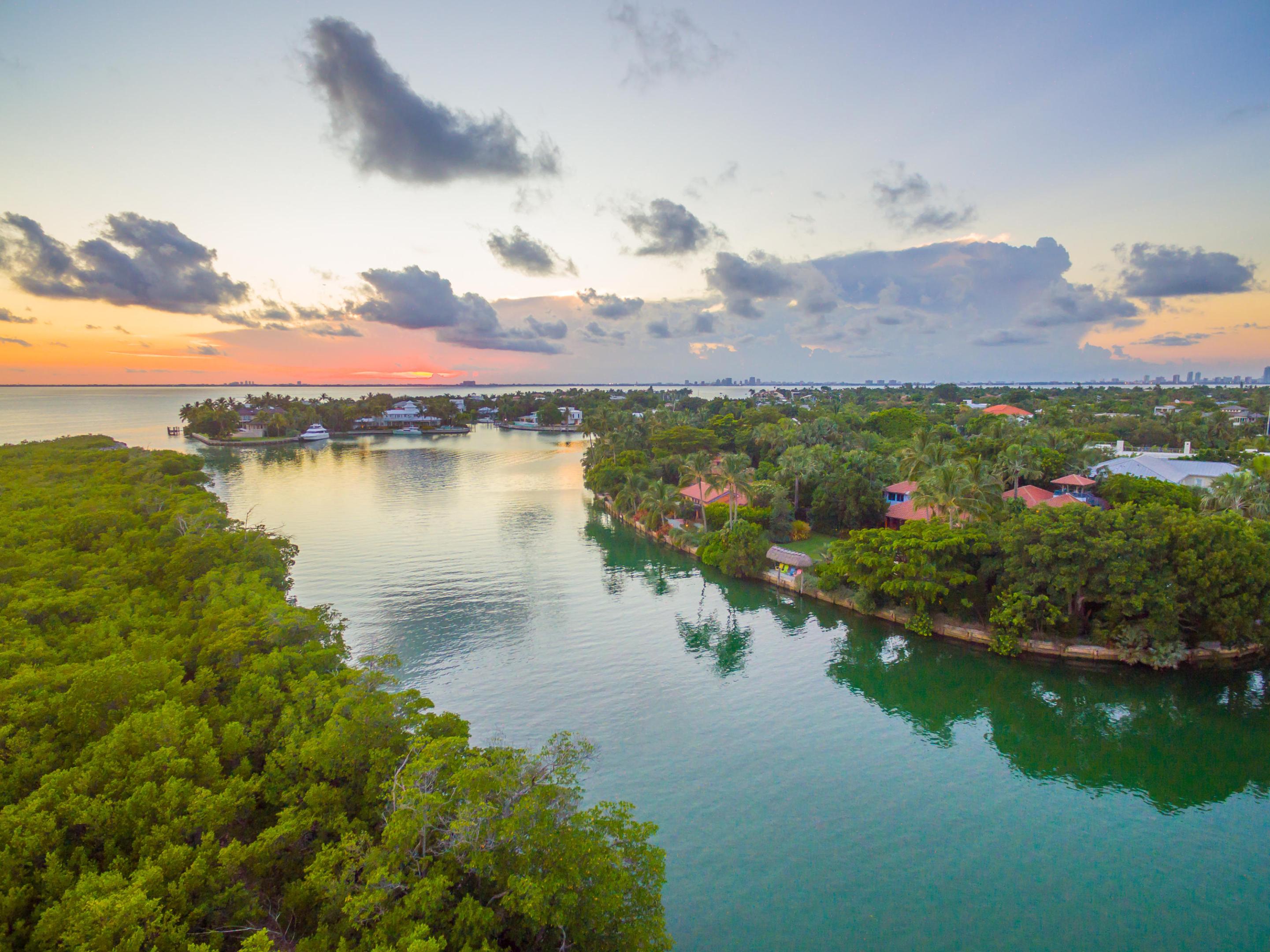 Cape Florida - Residential