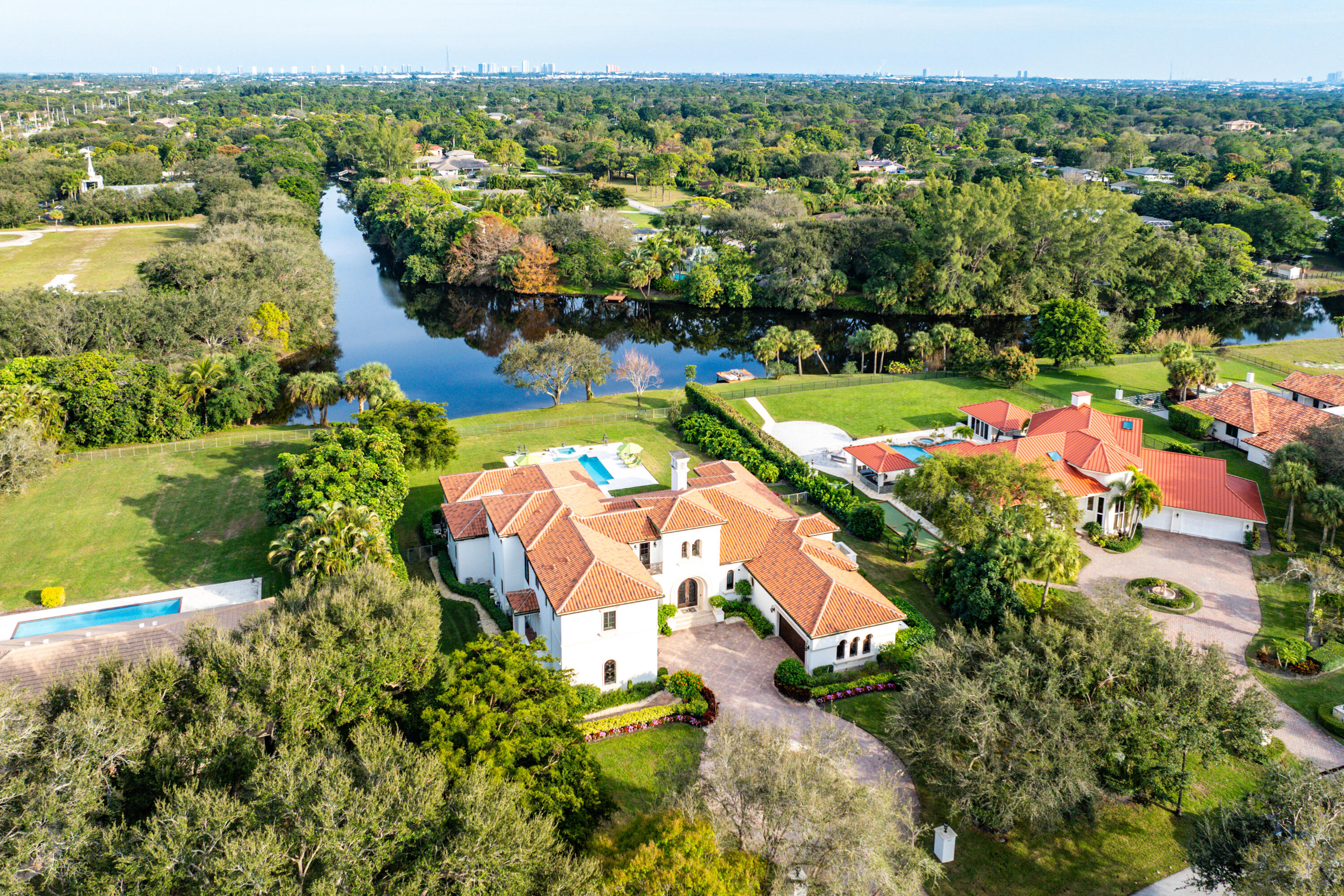 STEEPLECHASE - Residential