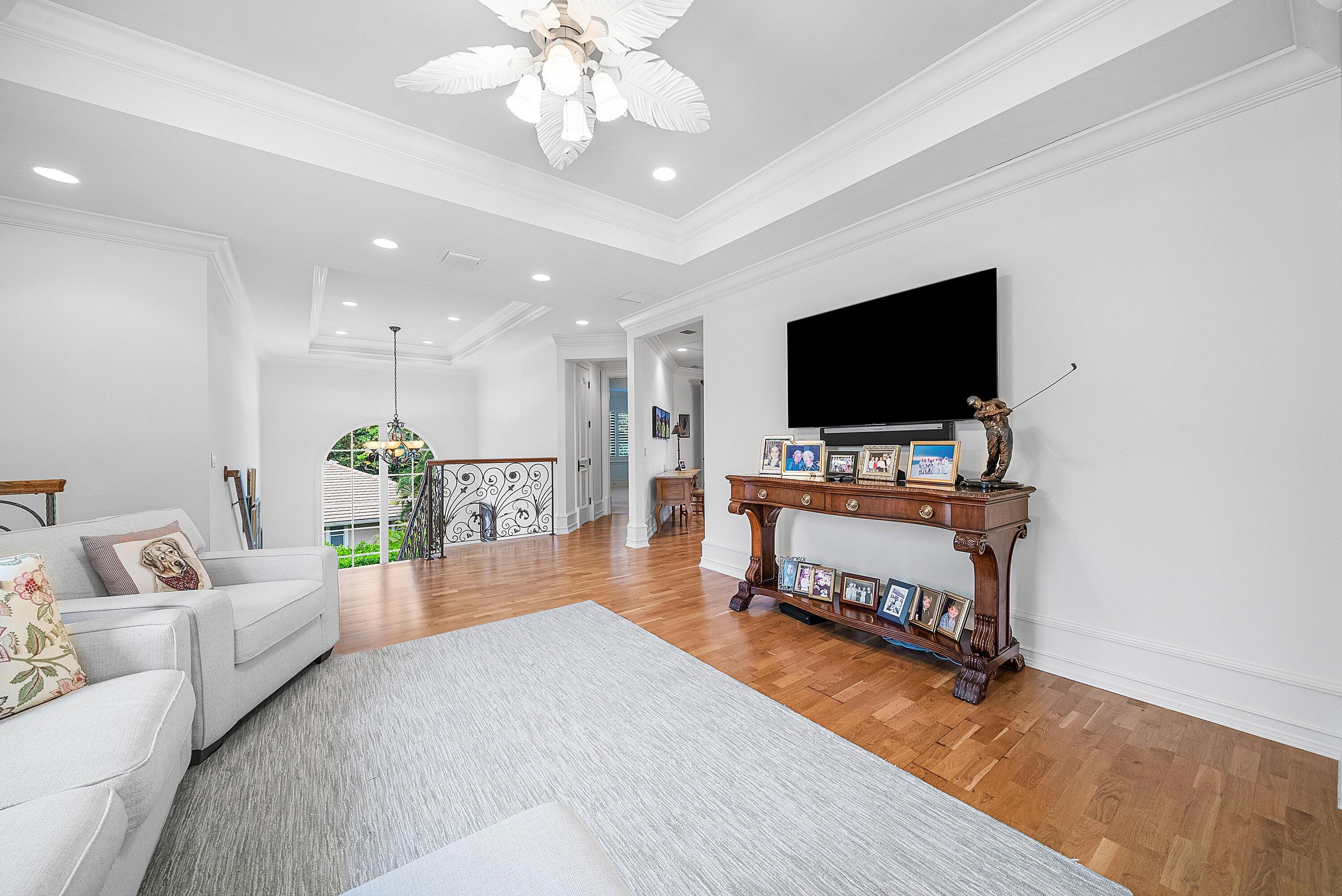 STEEPLECHASE - Residential