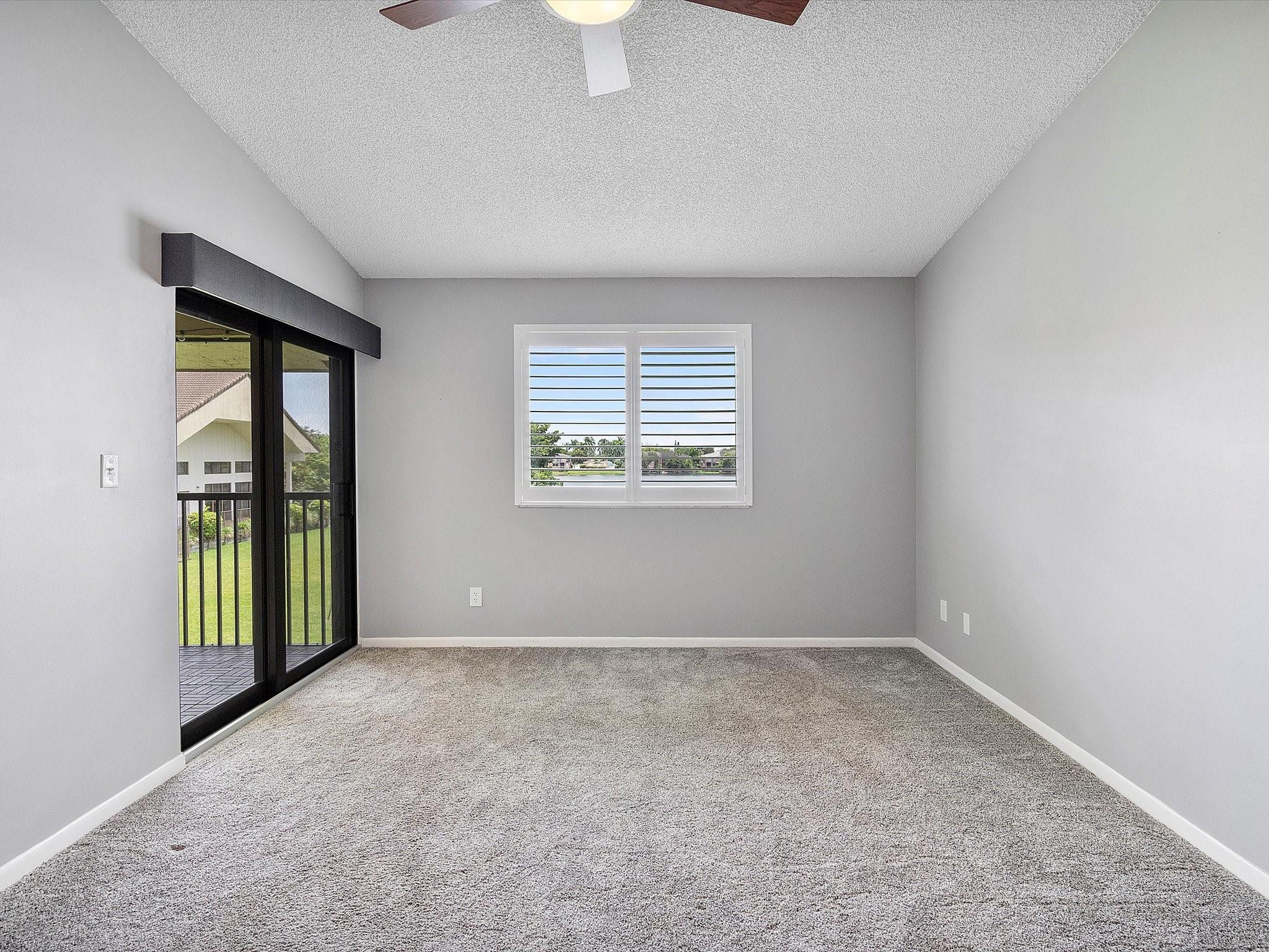 MIRA LAGO CONDO - Residential