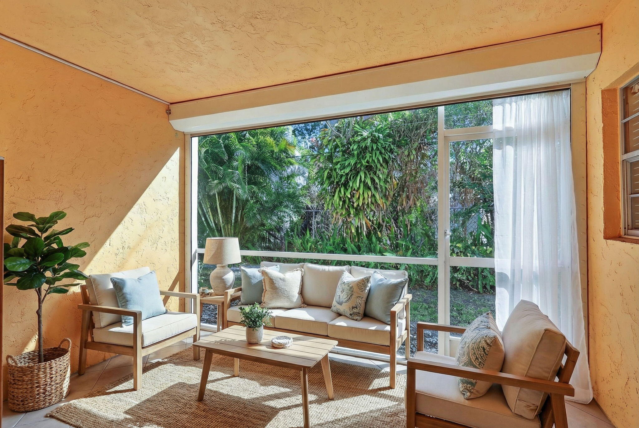 KINGSWOOD CONDO - Residential Lease