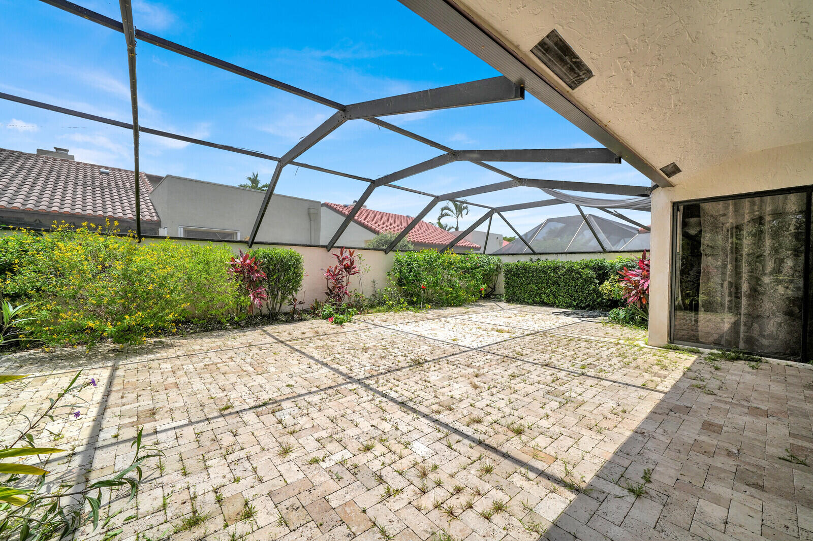 PRADERA PH 2 - Residential