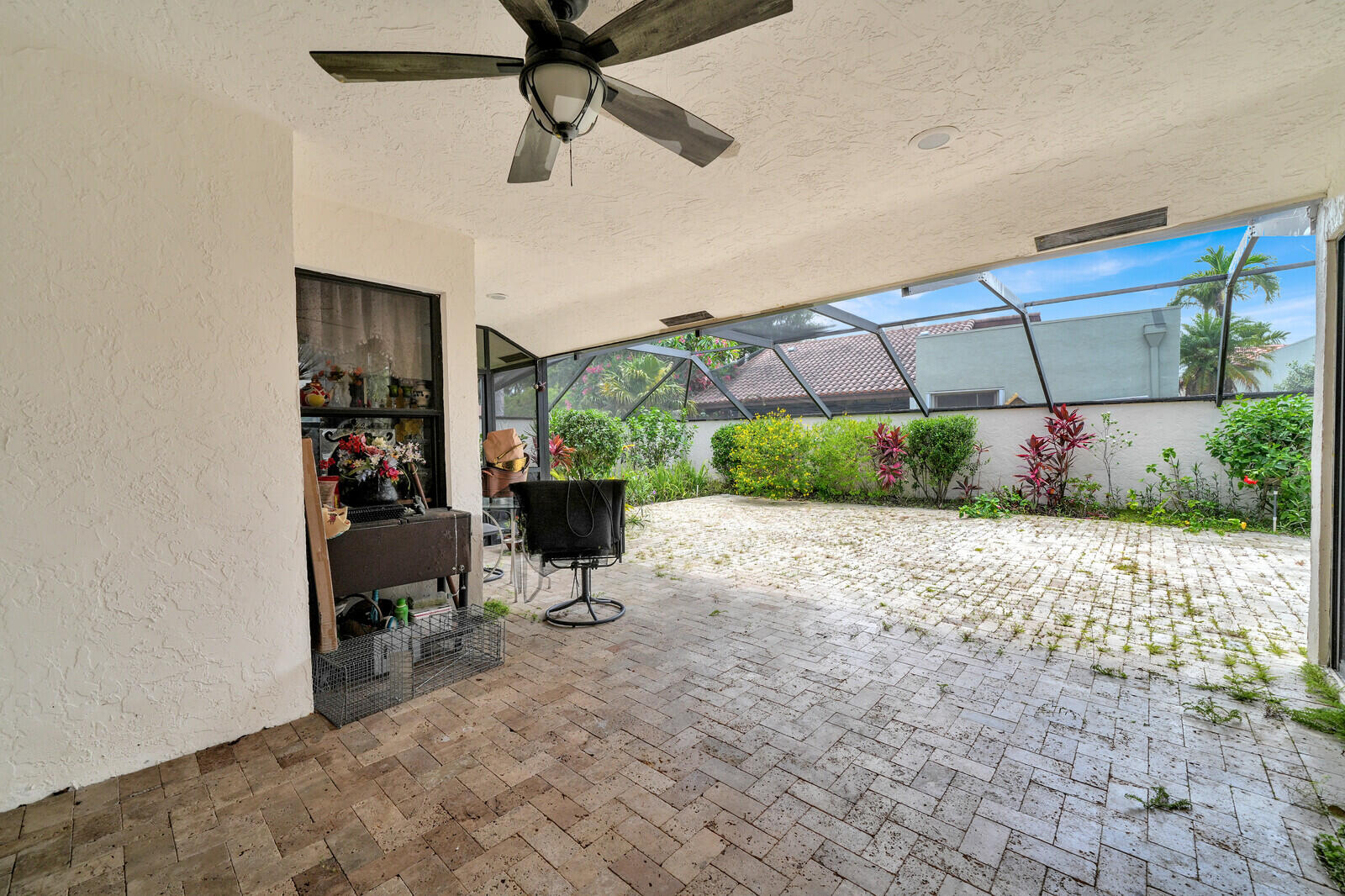 PRADERA PH 2 - Residential
