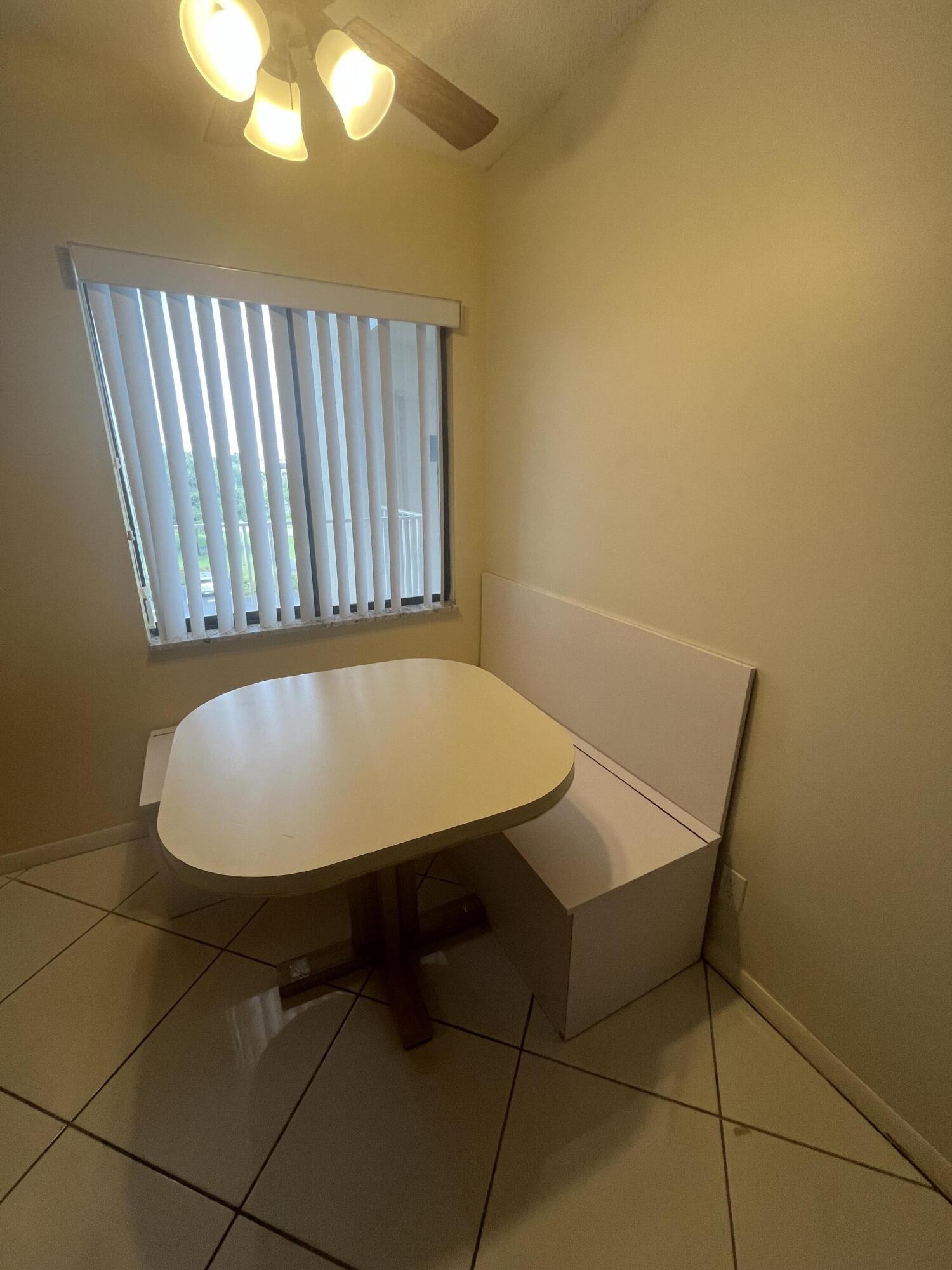 HUNTINGTON LAKES - Residential