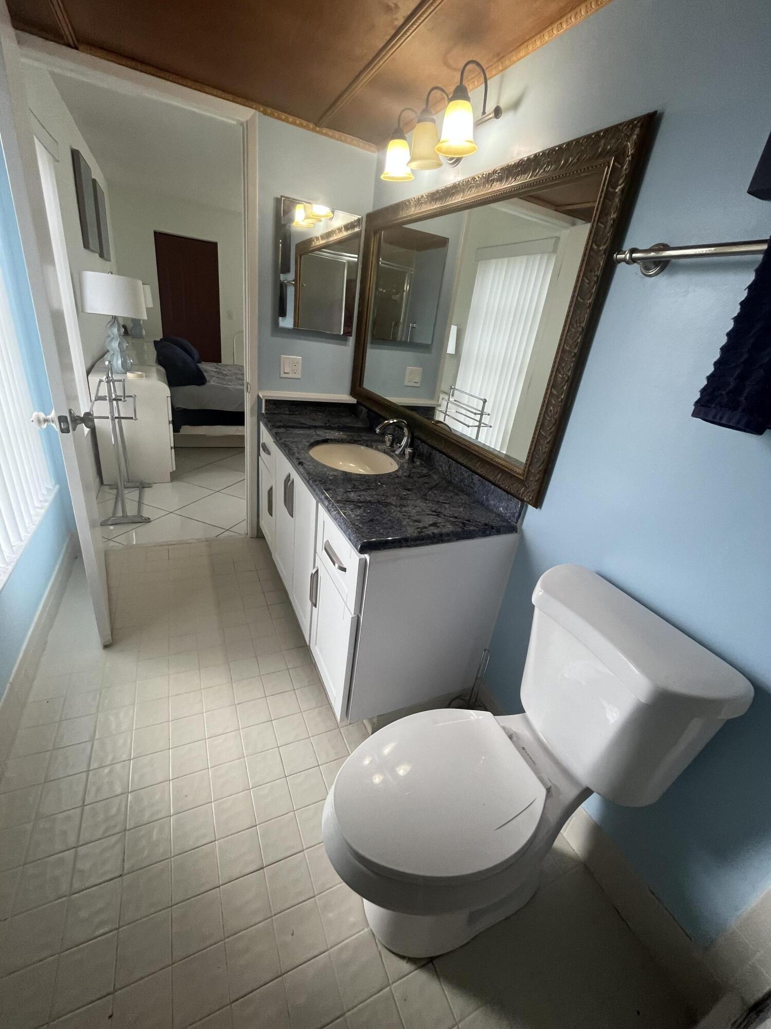 HUNTINGTON LAKES - Residential