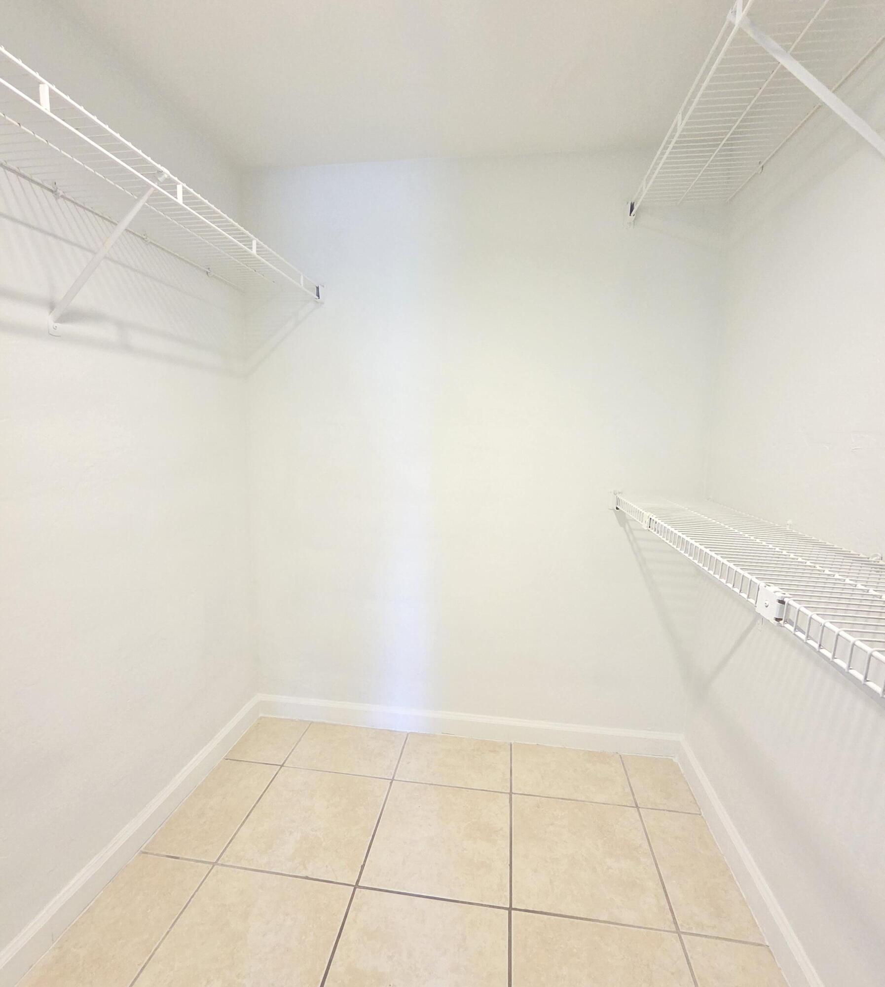 PALM BEACH TRACE CONDO - Residential Lease