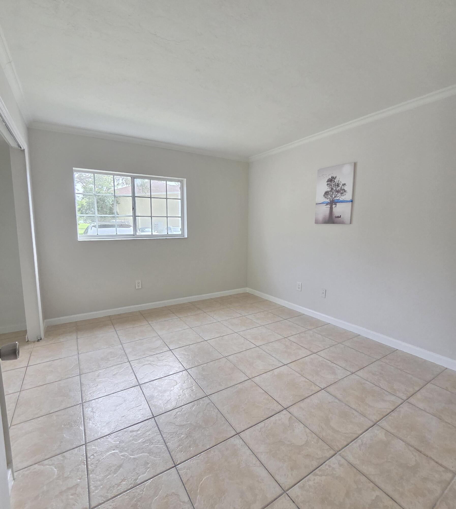 PALM BEACH TRACE CONDO - Residential Lease