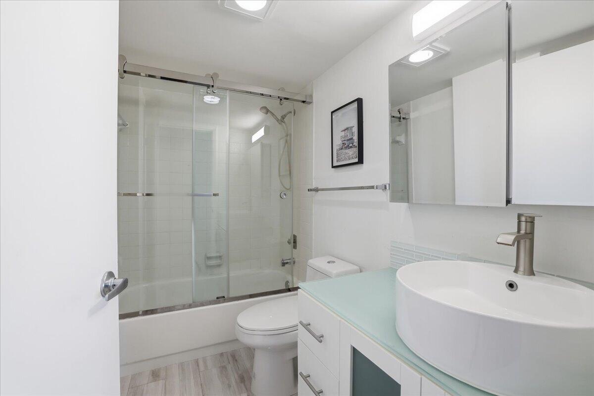 BOCA BAYOU CONDO - Residential