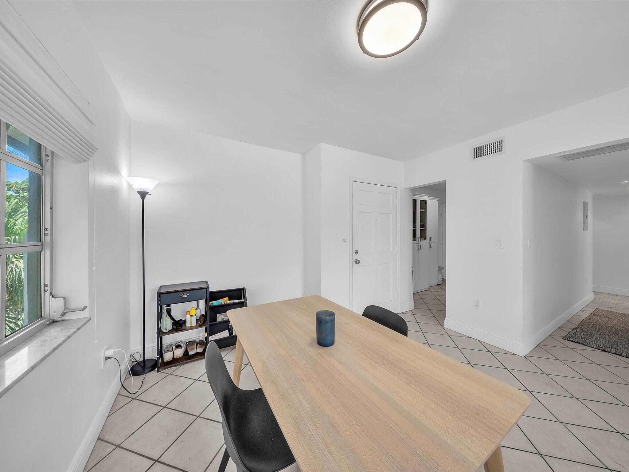 ROYAL CARIBBEAN CLUB CONDO - Residential
