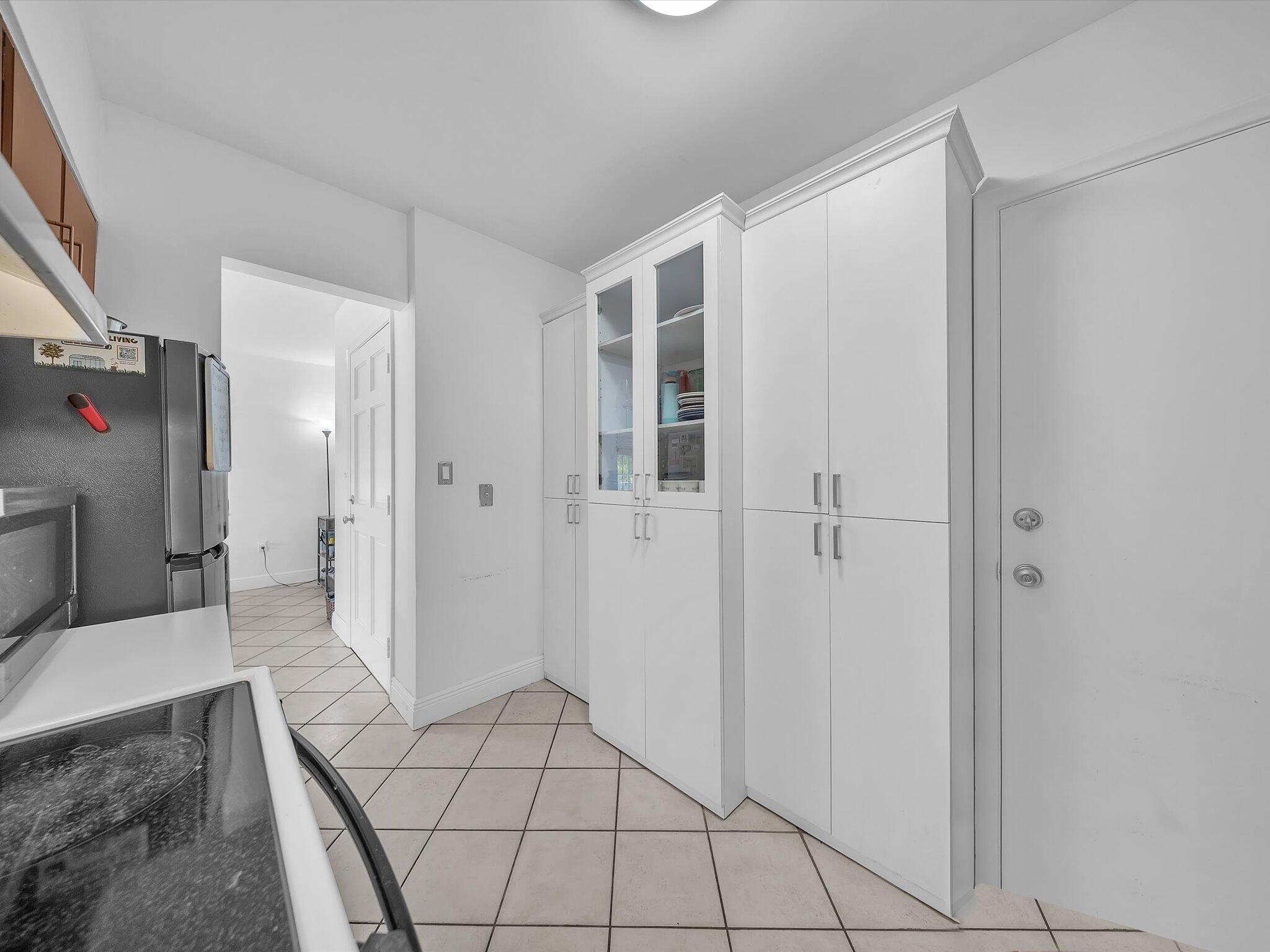 ROYAL CARIBBEAN CLUB CONDO - Residential