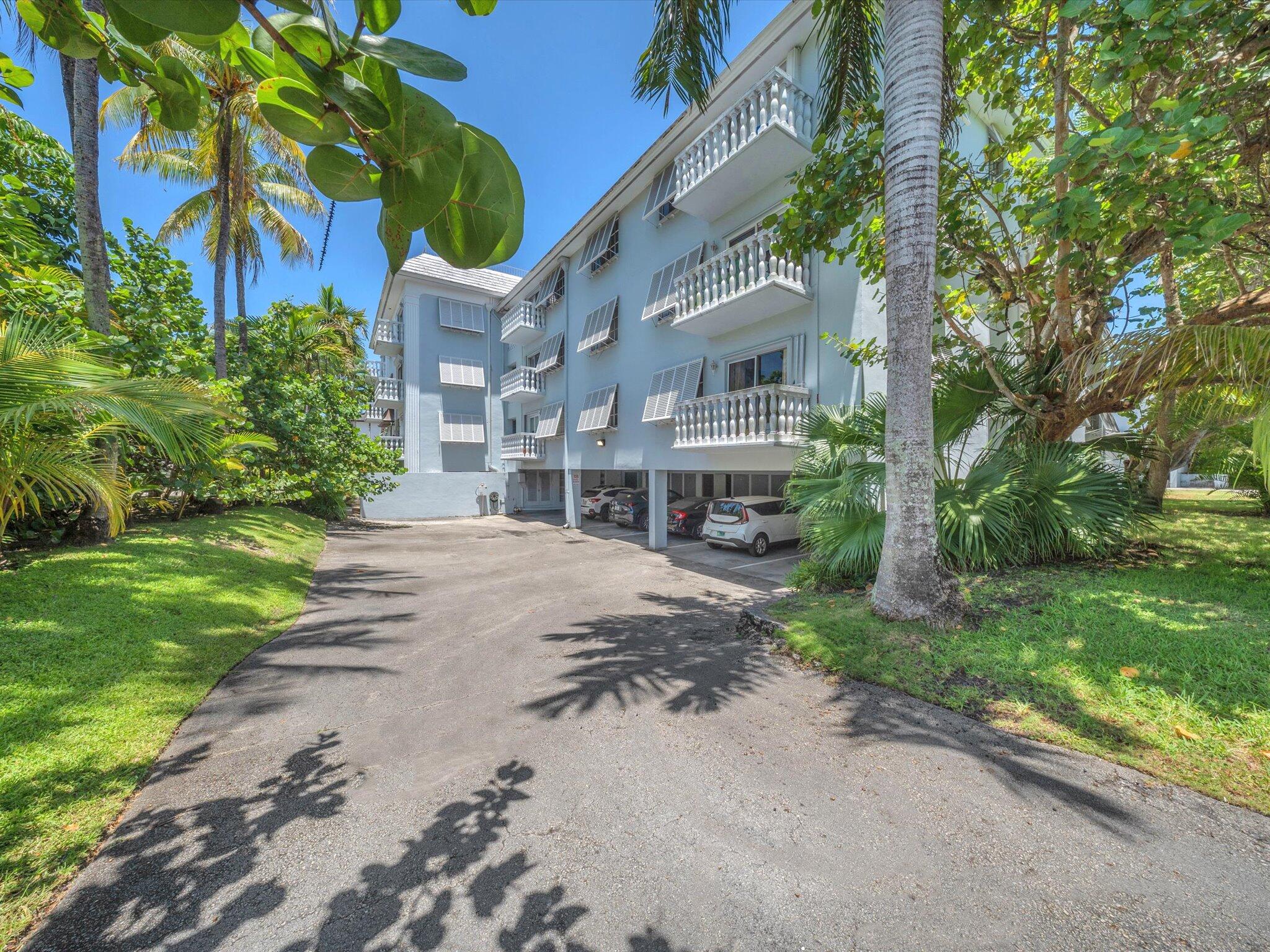 ROYAL CARIBBEAN CLUB CONDO - Residential