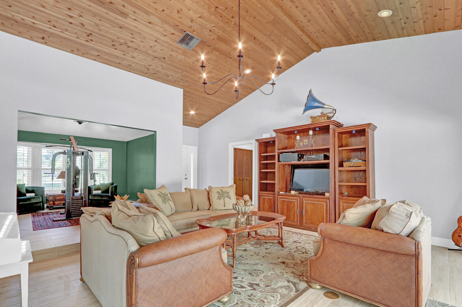The Acreage - Residential